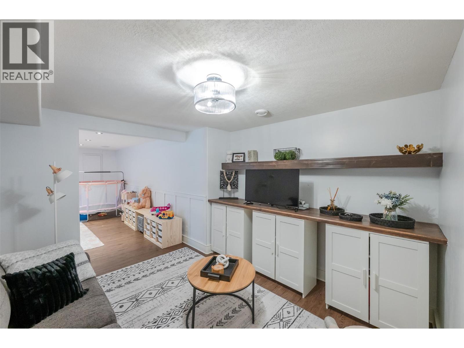 1507 Wharf Street, Summerland, British Columbia  V0H 1Z9 - Photo 42 - 10395077