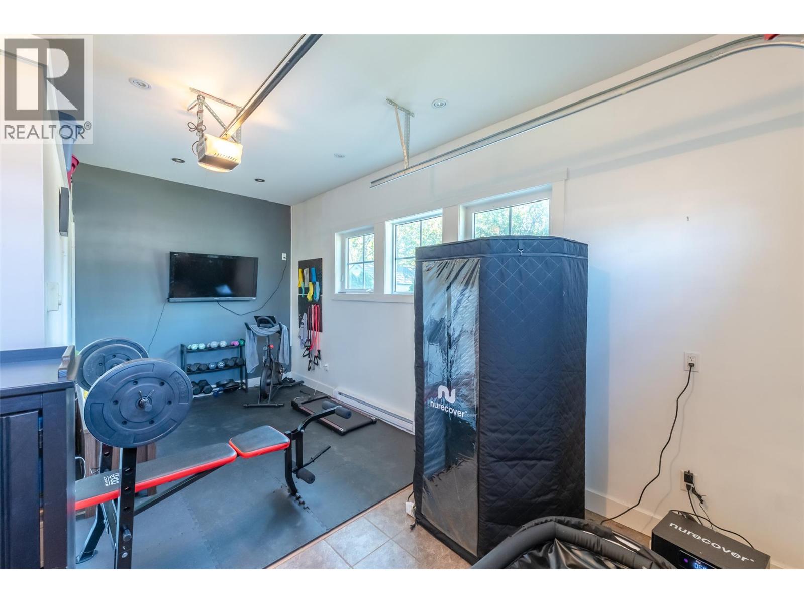 1507 Wharf Street, Summerland, British Columbia  V0H 1Z9 - Photo 50 - 10395077