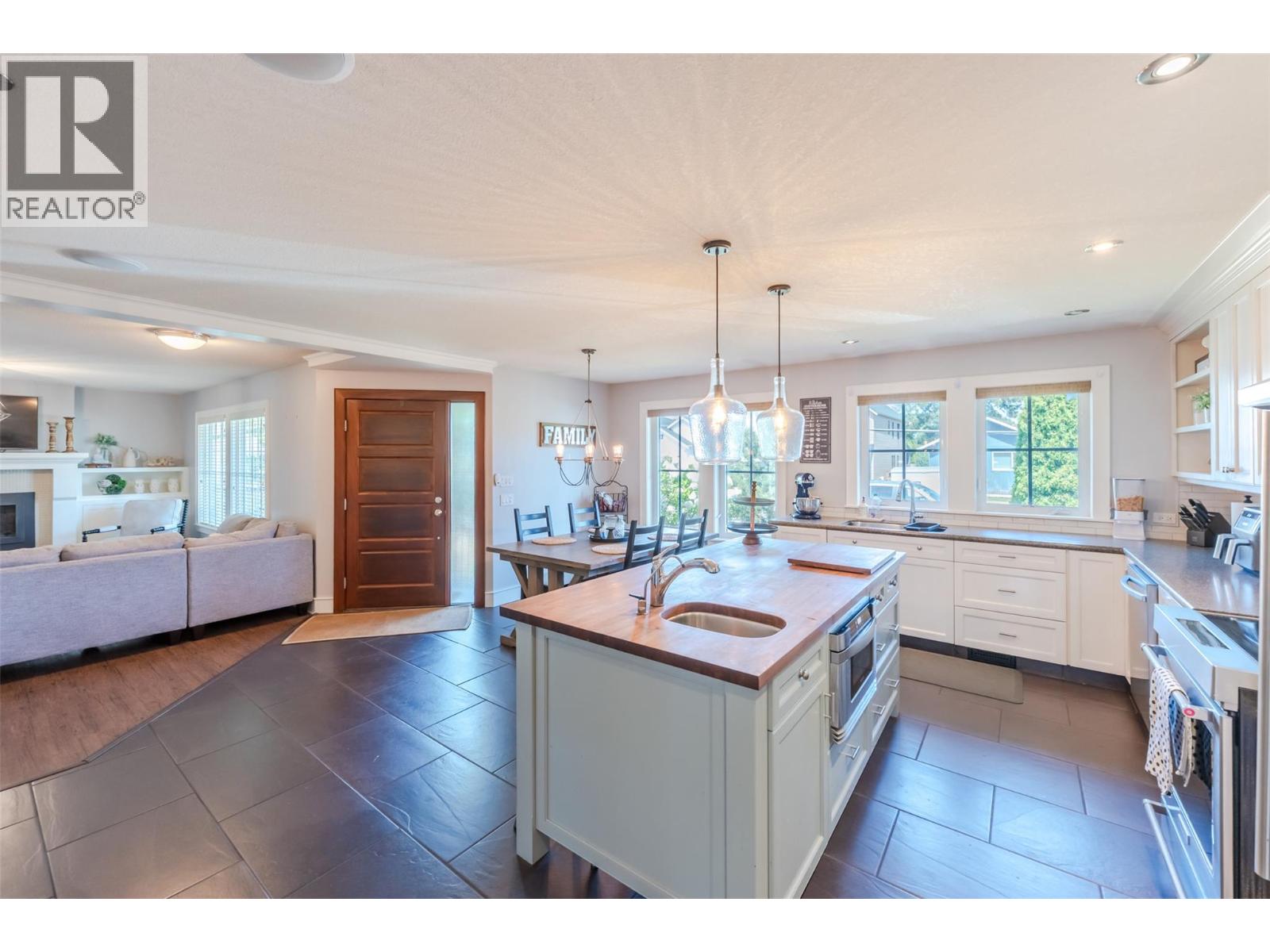1507 Wharf Street, Summerland, British Columbia  V0H 1Z9 - Photo 7 - 10395077