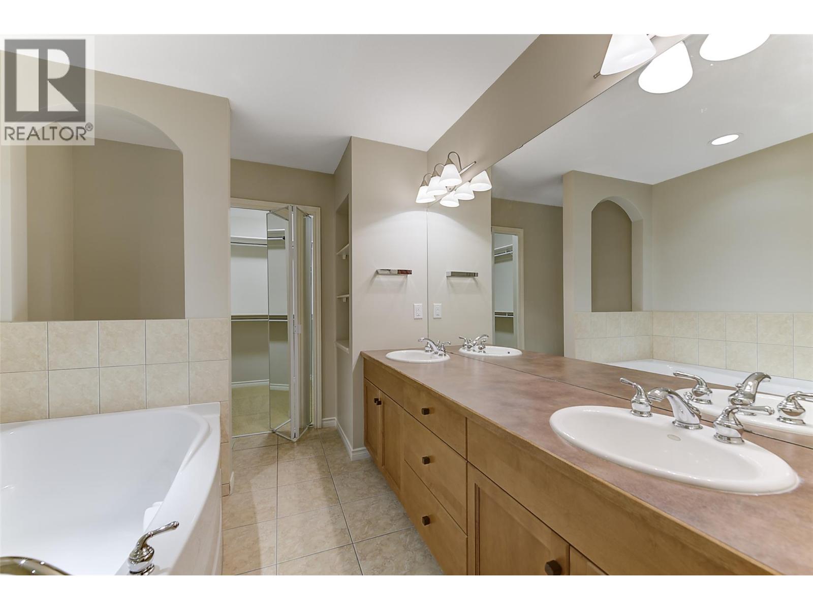 3800 Gallaghers Pinnacle Way Unit# 29, Kelowna, British Columbia  V1W 3Z8 - Photo 49 - 10396968