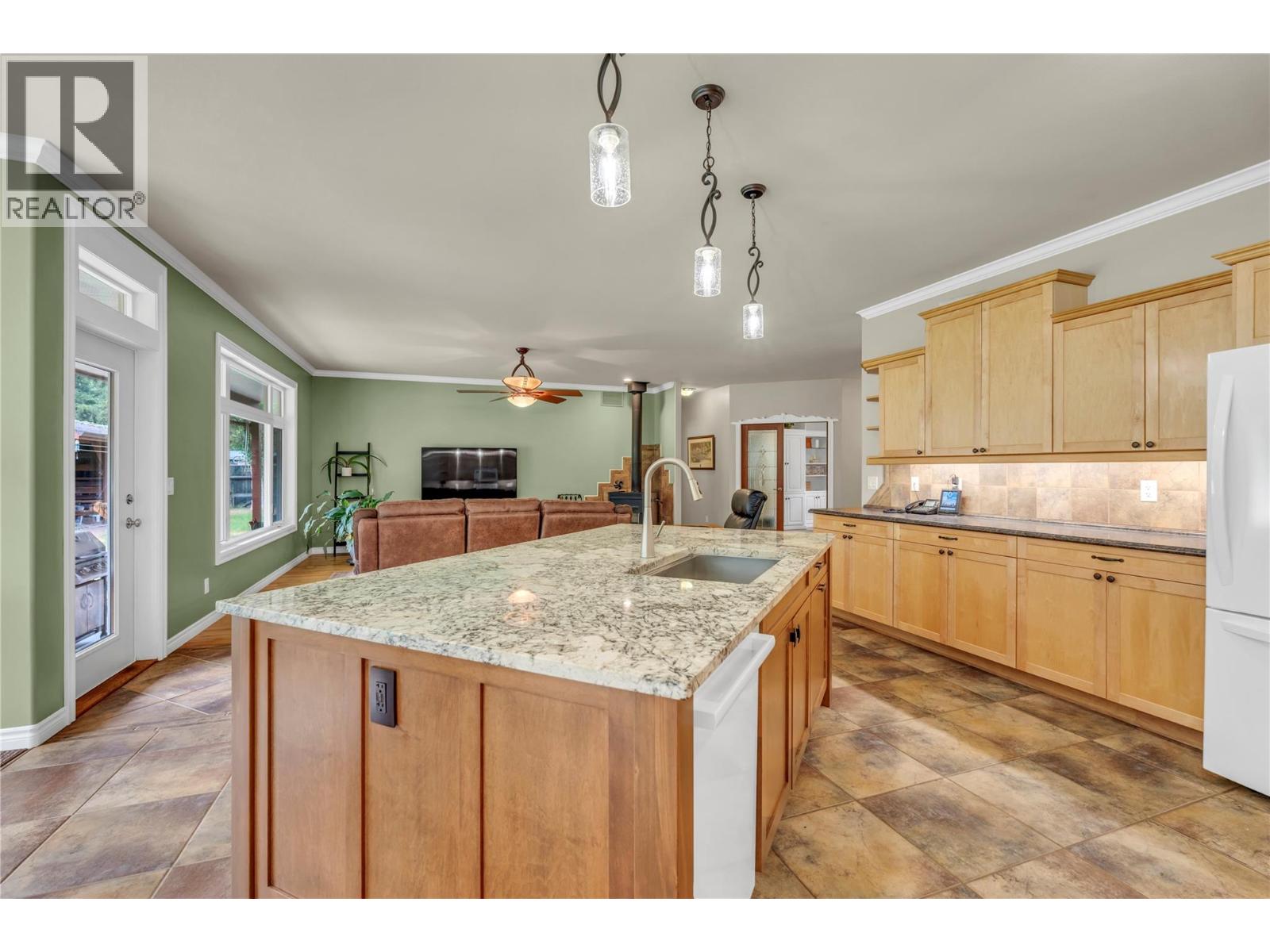 1084 Seven Mile Road, Princeton, British Columbia  V0X 1W0 - Photo 26 - 10395870