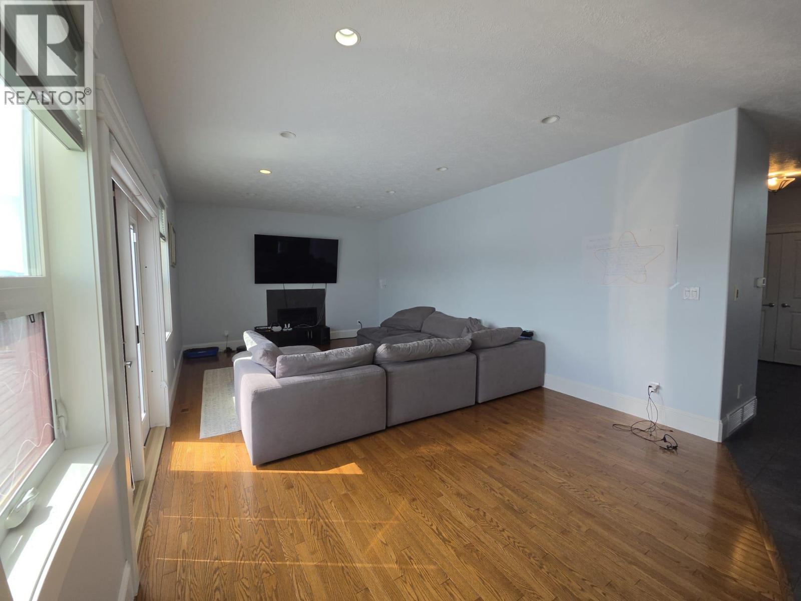 901 89 Avenue, Dawson Creek, British Columbia  V1G 0A8 - Photo 22 - 10397014