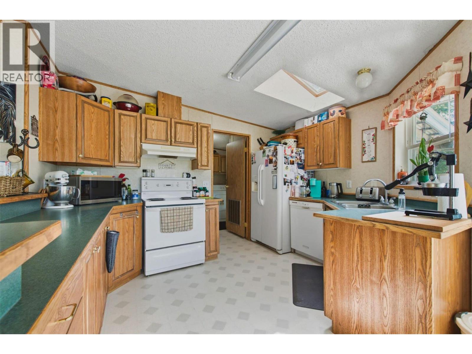 85 Candide Drive, Lumby, British Columbia  V0E 2G1 - Photo 15 - 10396940