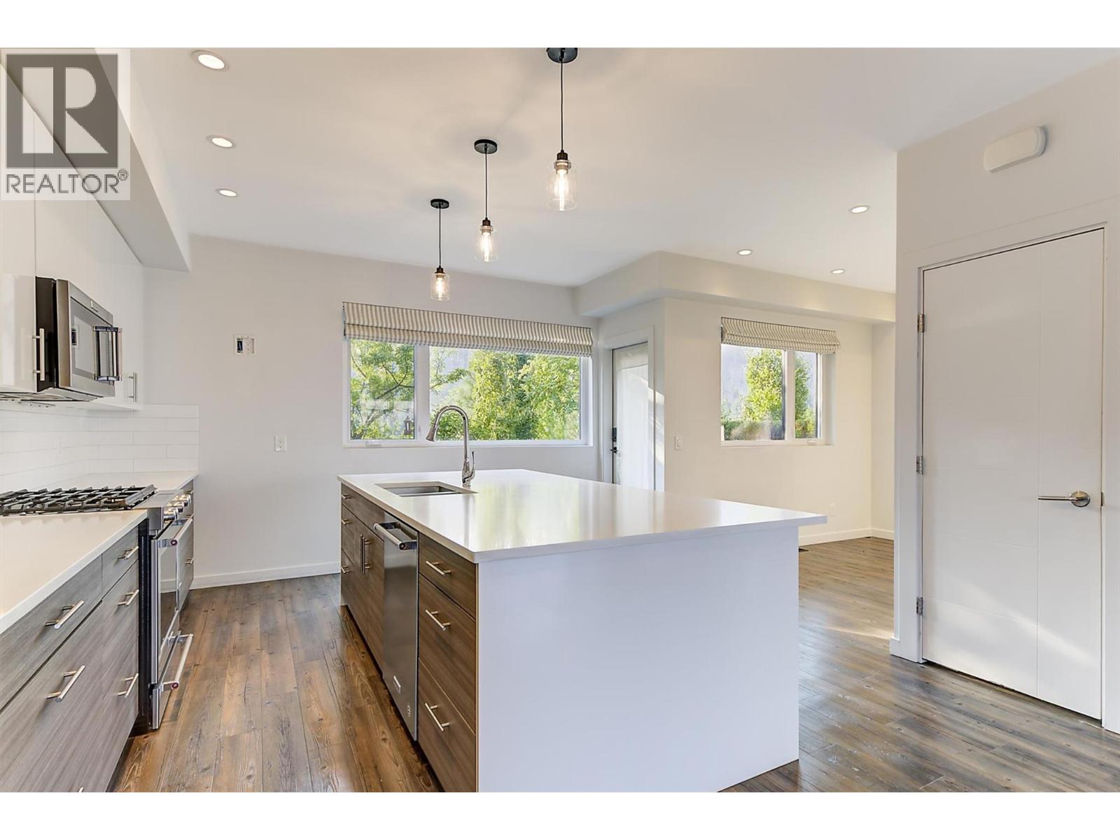 1818 Peak Point Court Unit# 32, West Kelowna, British Columbia  V1Z 4B4 - Photo 5 - 10396684