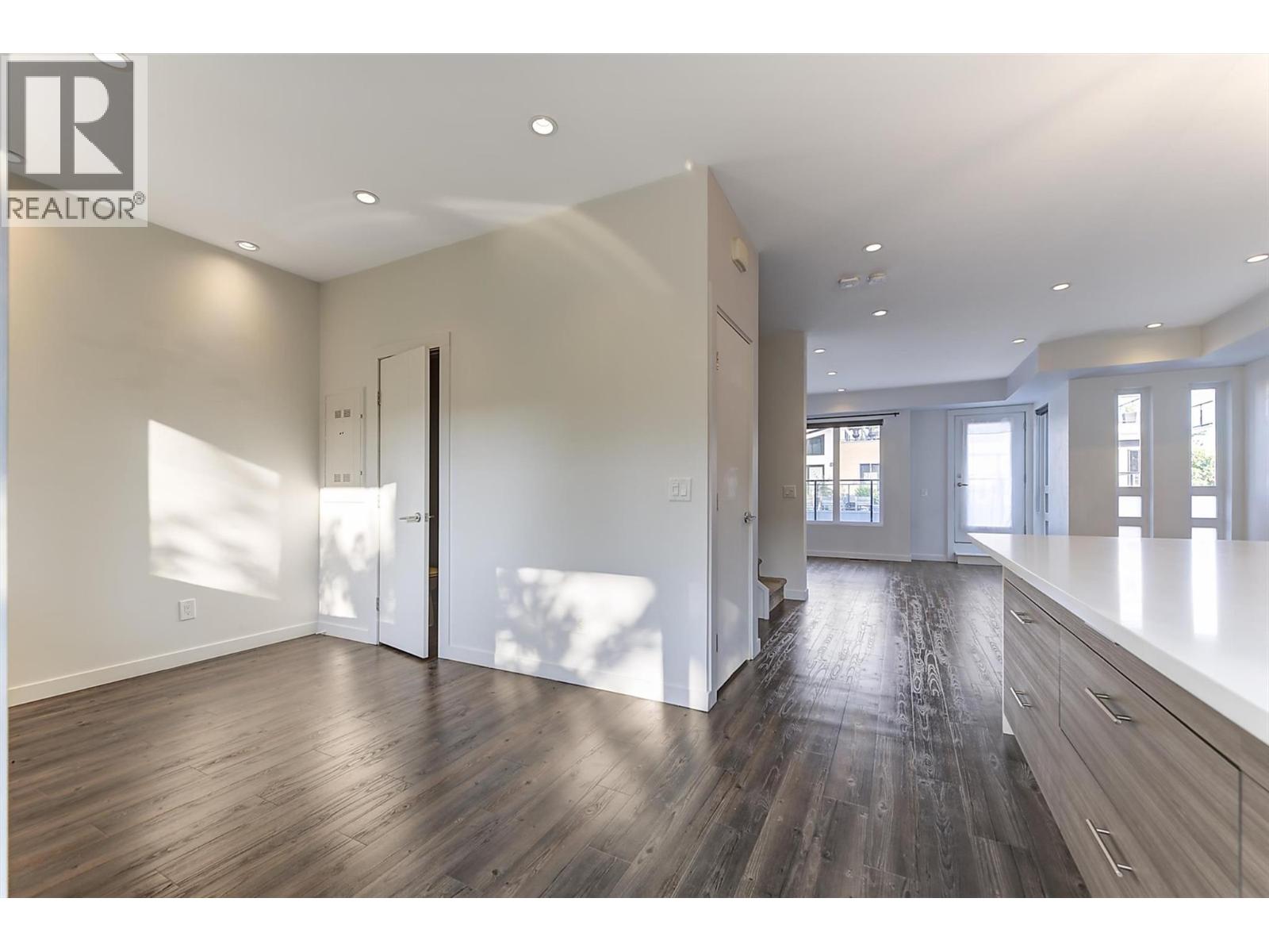 1818 Peak Point Court Unit# 32, West Kelowna, British Columbia  V1Z 4B4 - Photo 6 - 10396684