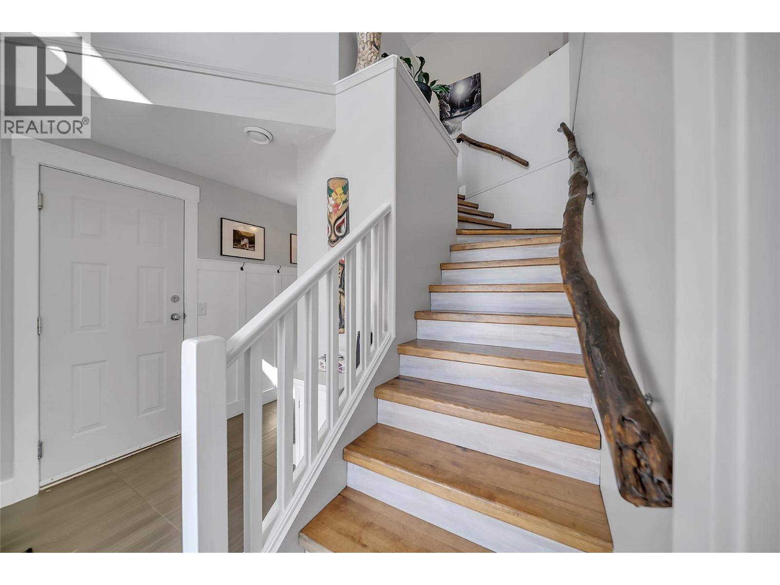 2310 Shannon Heights Place, West Kelowna, British Columbia  V4T 2V2 - Photo 5 - 10396901
