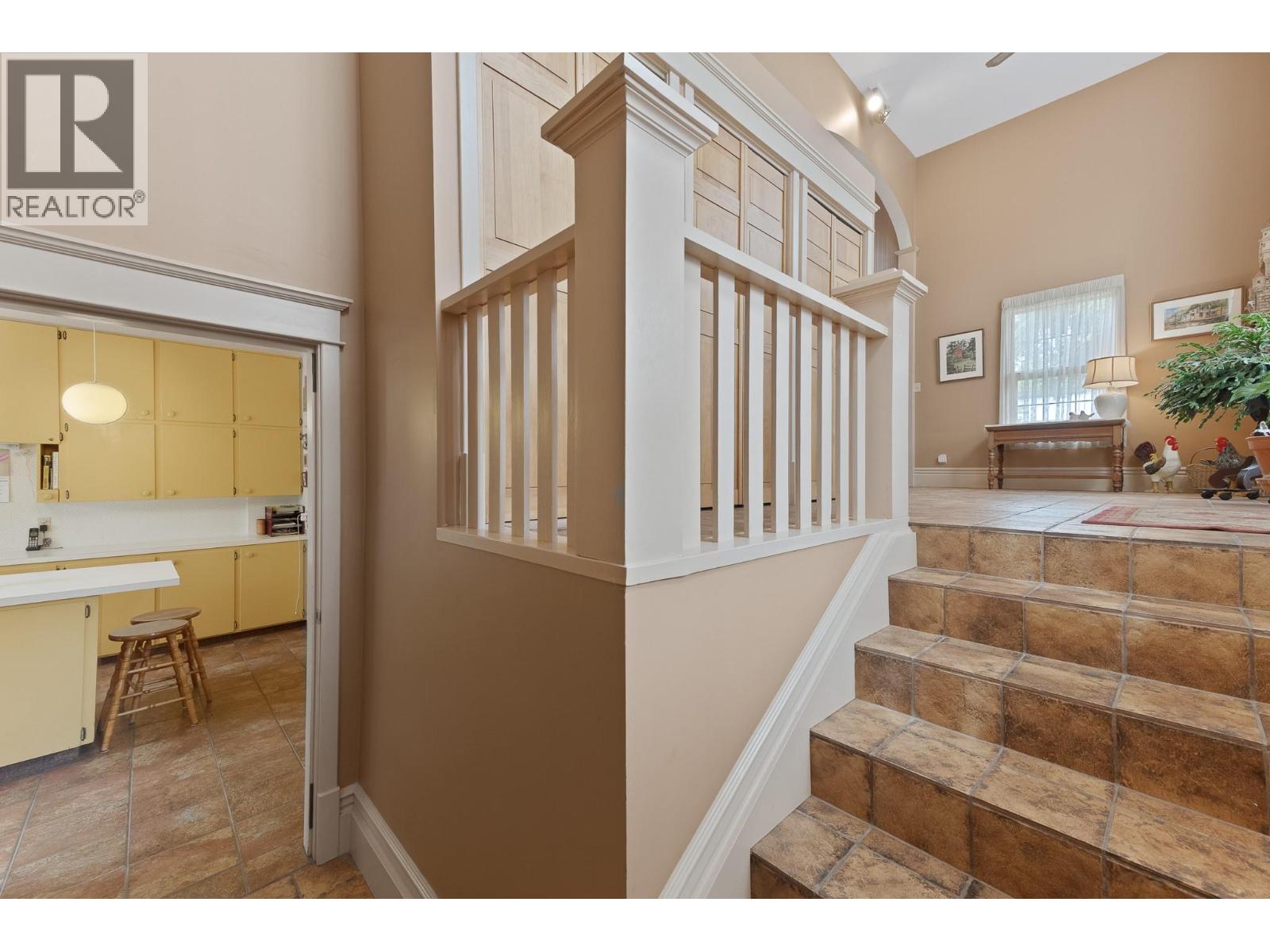 4852-4858 Lakeshore Road, Kelowna, British Columbia  V1W 4H7 - Photo 20 - 10397006