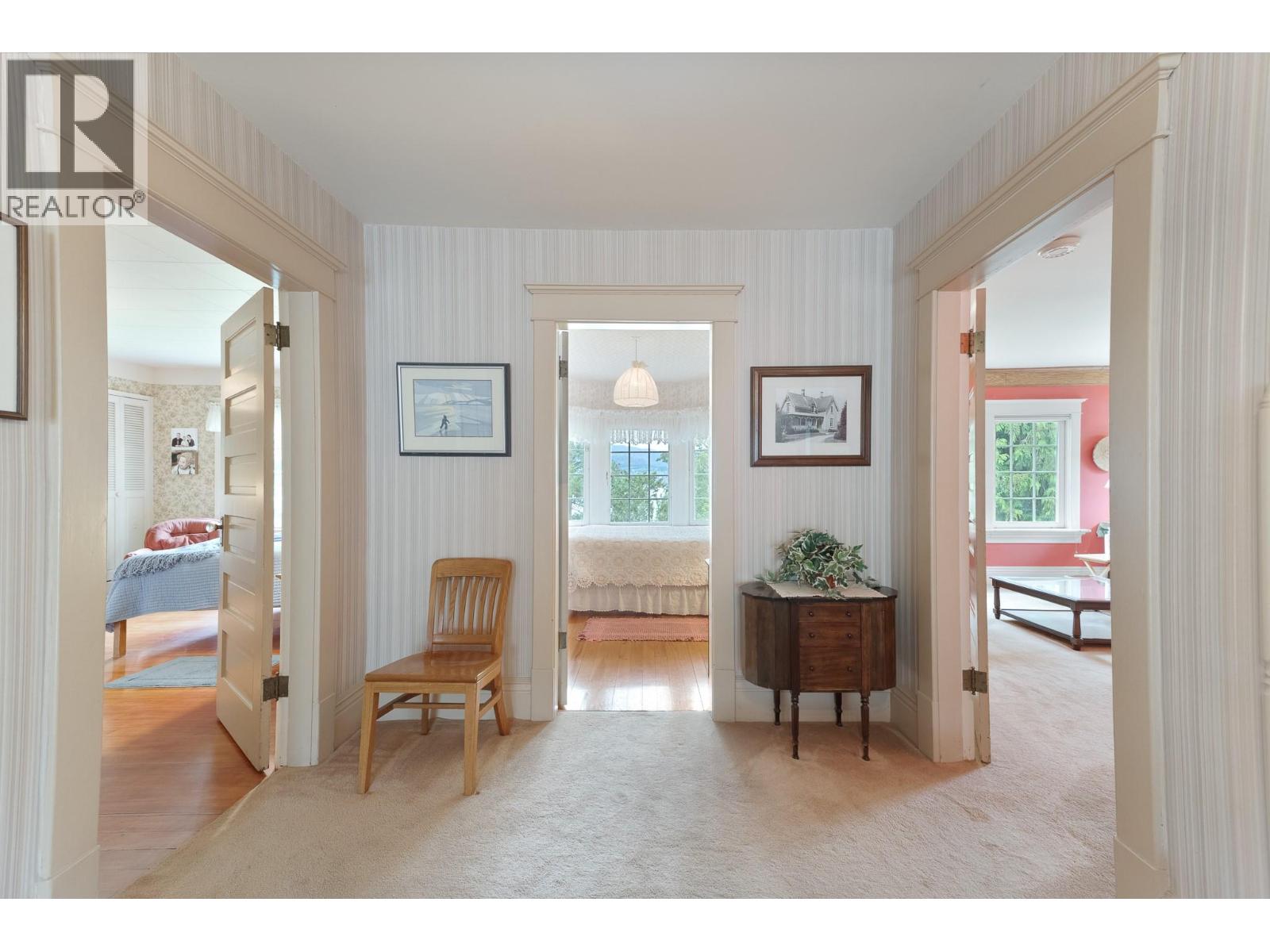 4852-4858 Lakeshore Road, Kelowna, British Columbia  V1W 4H7 - Photo 23 - 10397006