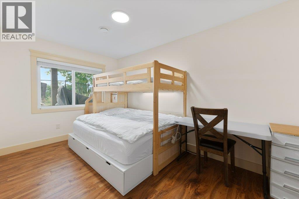 4852-4858 Lakeshore Road, Kelowna, British Columbia  V1W 4H7 - Photo 63 - 10397006