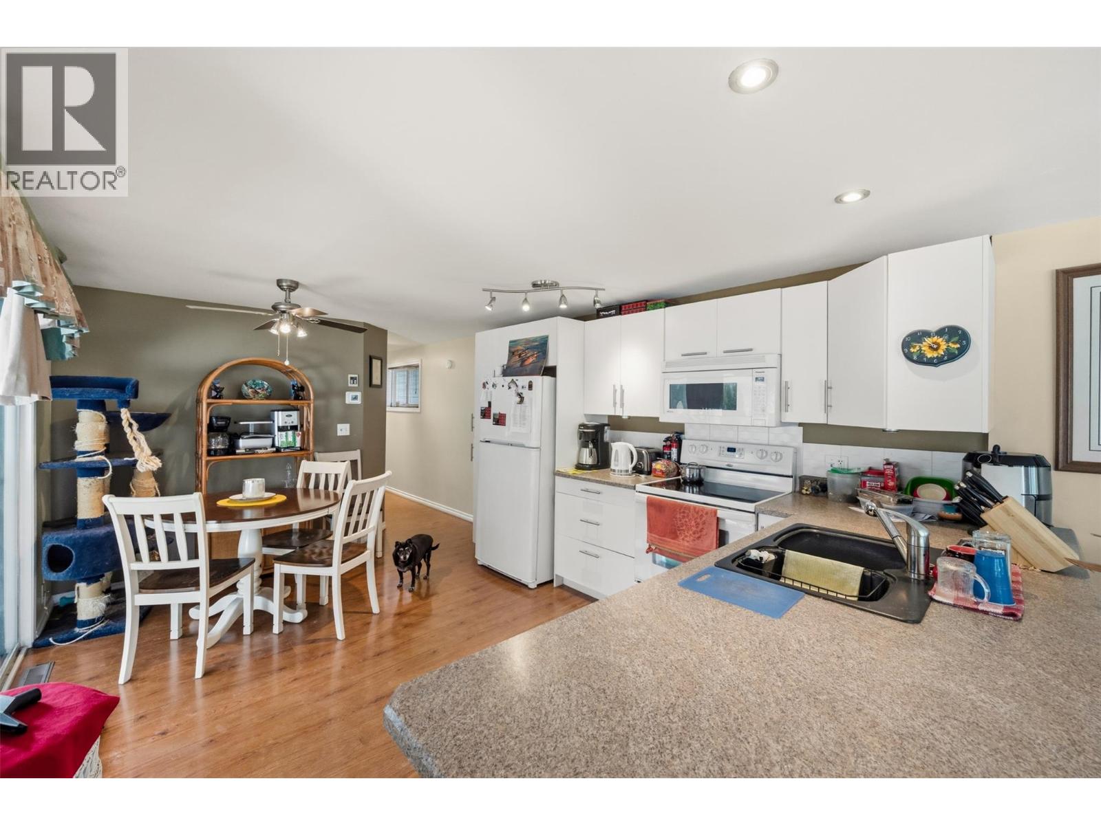 1292 Highway 3a Unit# 30, Keremeos, British Columbia  V0X 1N4 - Photo 6 - 10396967