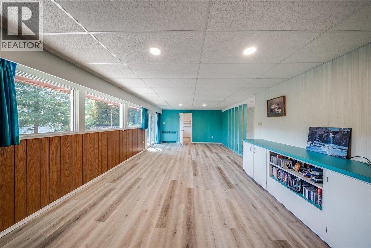 20 Hazlewood Drive, Trail, British Columbia  V1R 1E4 - Photo 31 - 10396937