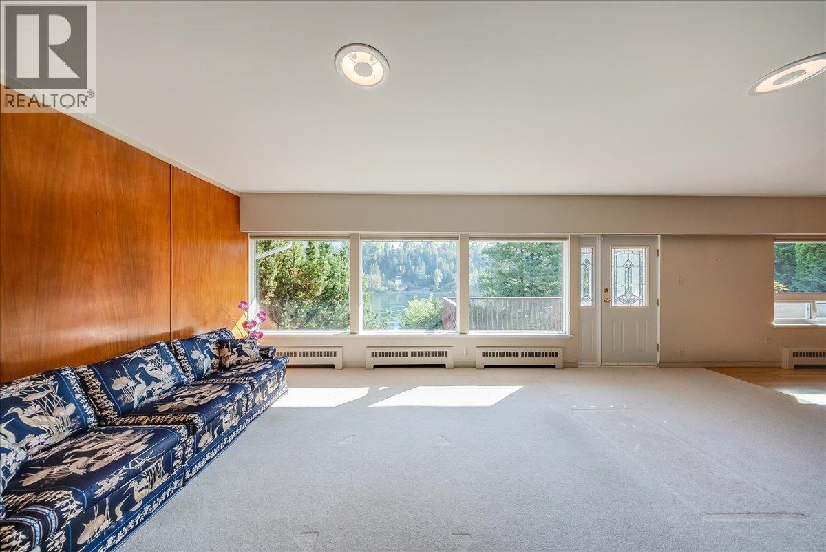 20 Hazlewood Drive, Trail, British Columbia  V1R 1E4 - Photo 5 - 10396937
