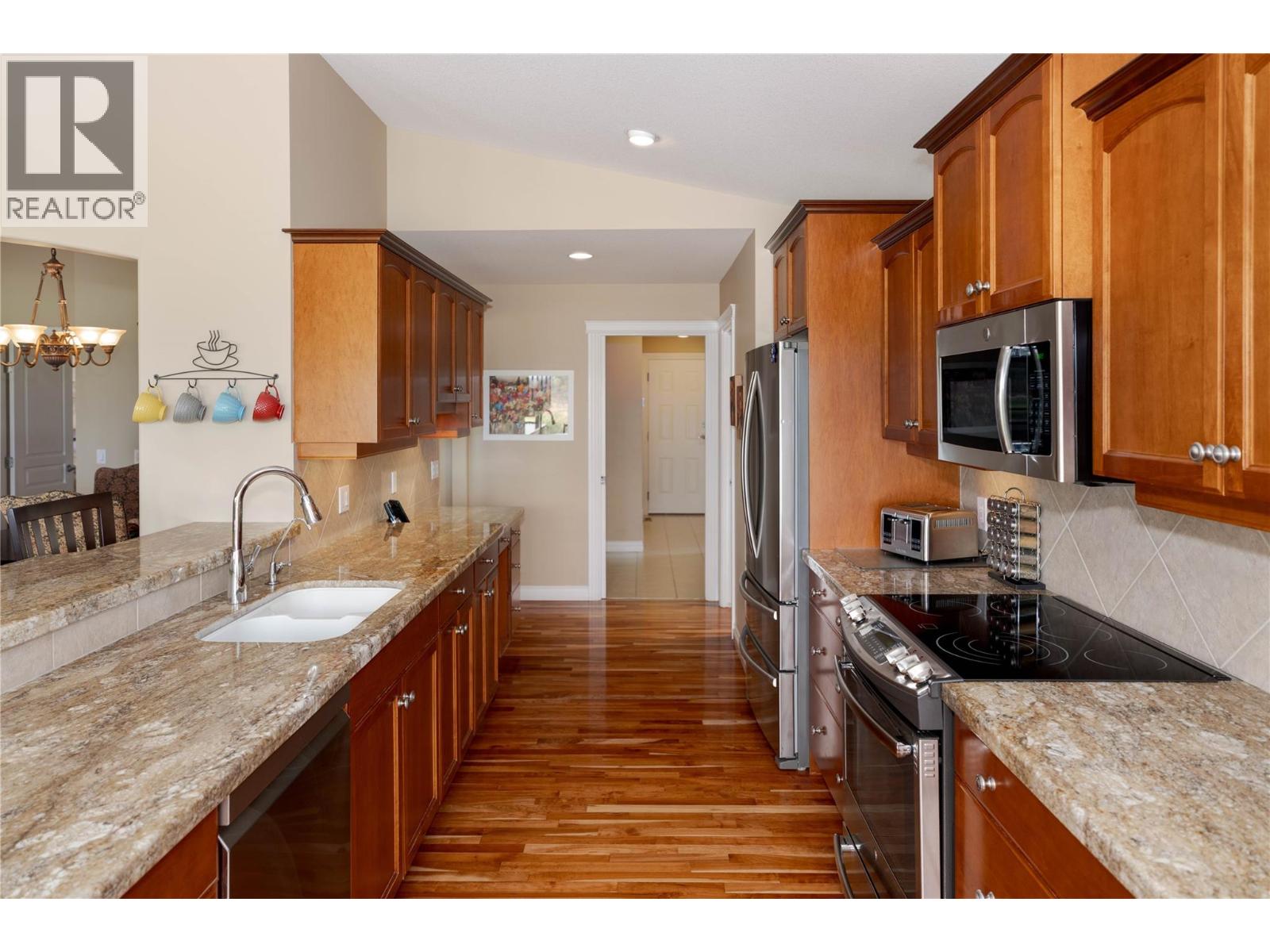 2455 Quail Ridge Boulevard Unit# 111, Kelowna, British Columbia  V1V 2S8 - Photo 3 - 10396932