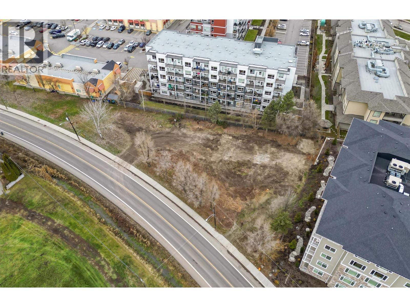 368 Valley Road, Kelowna, British Columbia  V1V 2E5 - Photo 3 - 10396913