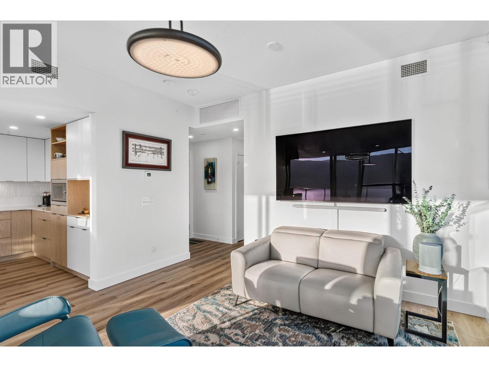1488 Bertram Street Unit# 3202, Kelowna, British Columbia  V1Y 0M6 - Photo 5 - 10396892