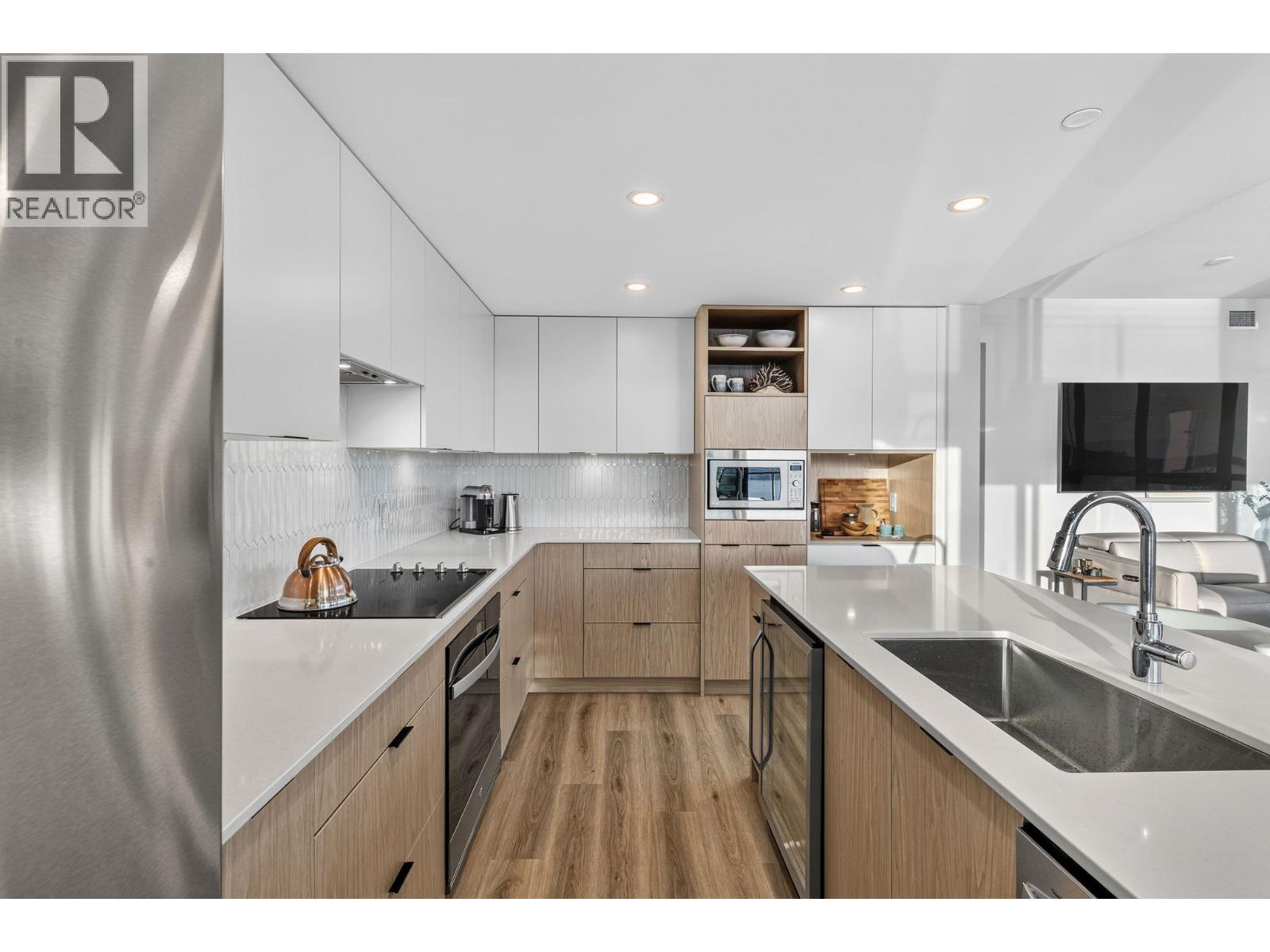 1488 Bertram Street Unit# 3202, Kelowna, British Columbia  V1Y 0M6 - Photo 8 - 10396892