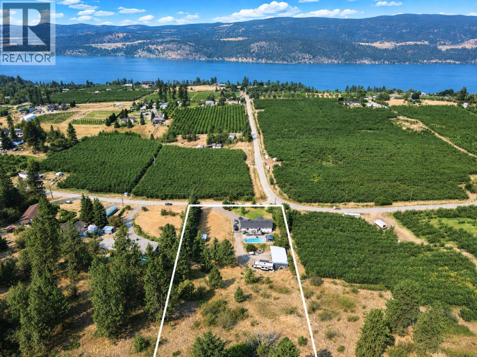 13487 Middle Bench Road, Lake Country, British Columbia  V4V 2B4 - Photo 2 - 10396676