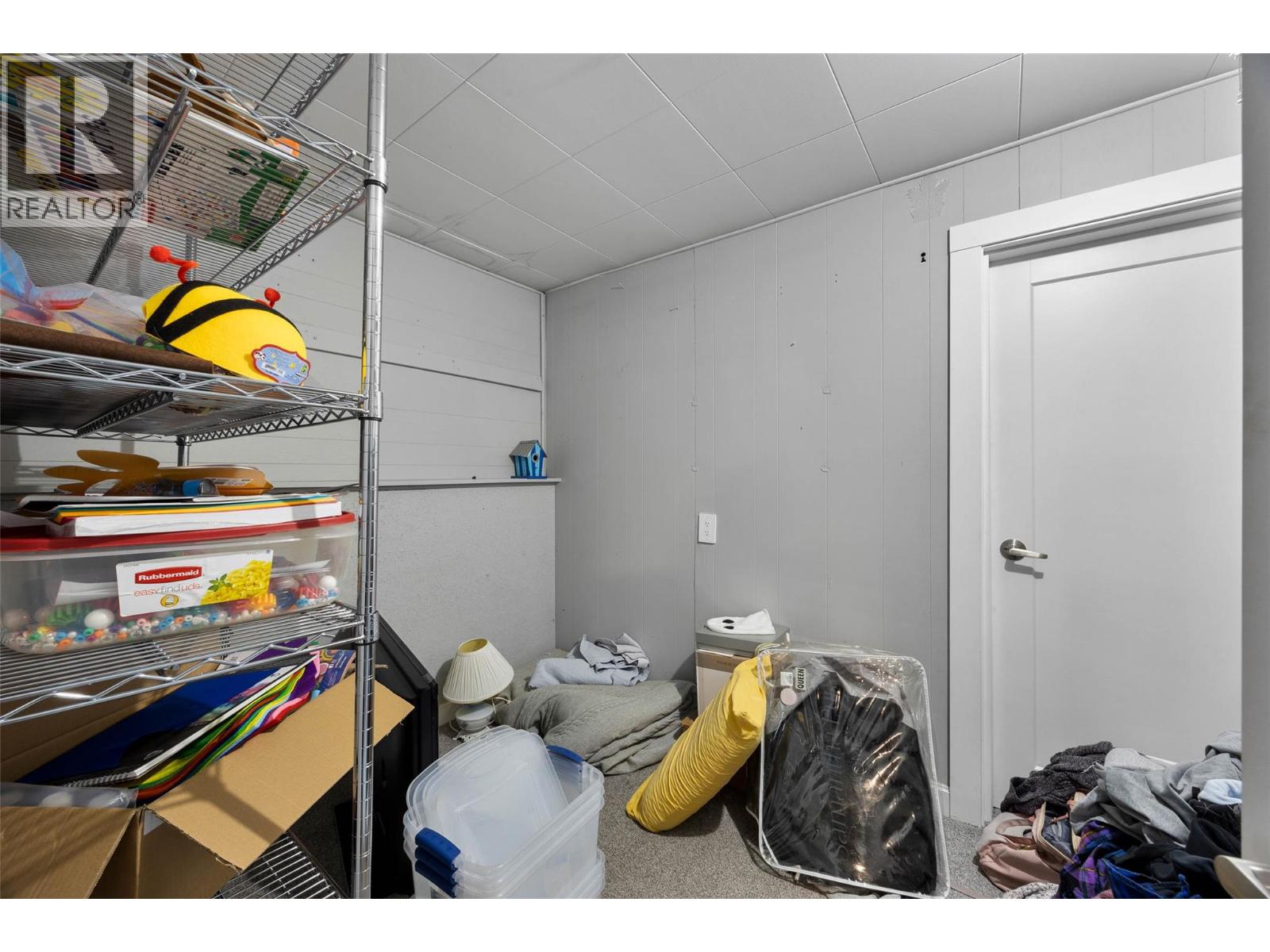 631 Brandon Avenue, Kamloops, British Columbia  V2B 1N5 - Photo 34 - 10396941