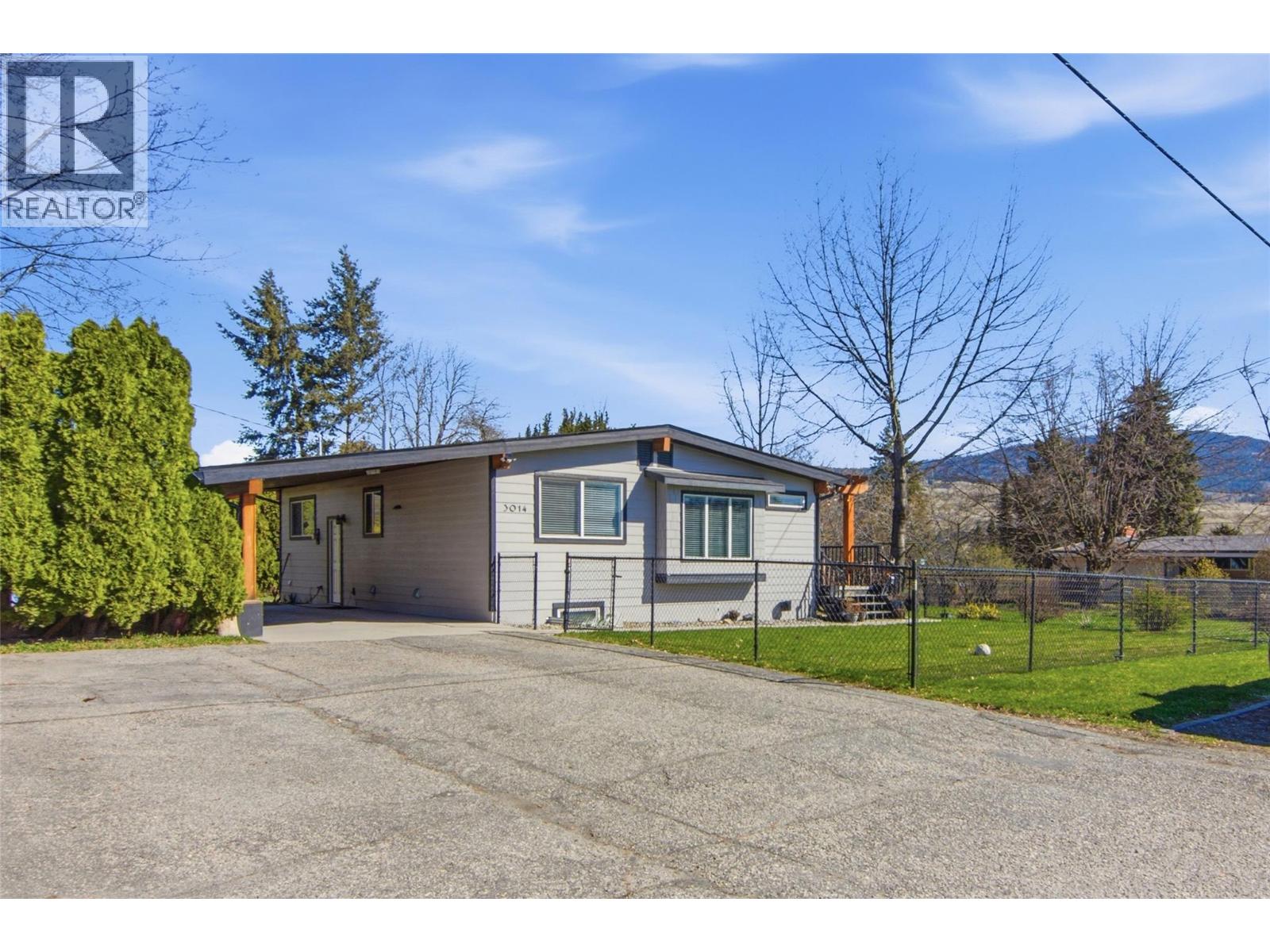 3014 Harwood Road, Lake Country, British Columbia  V4V 1M7 - Photo 4 - 10396904