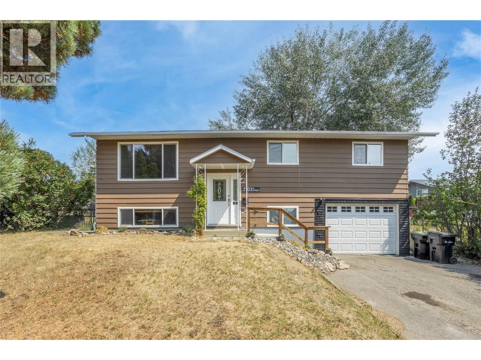2103 12 Street, Vernon, British Columbia  V1T 3S5 - Photo 38 - 10396644