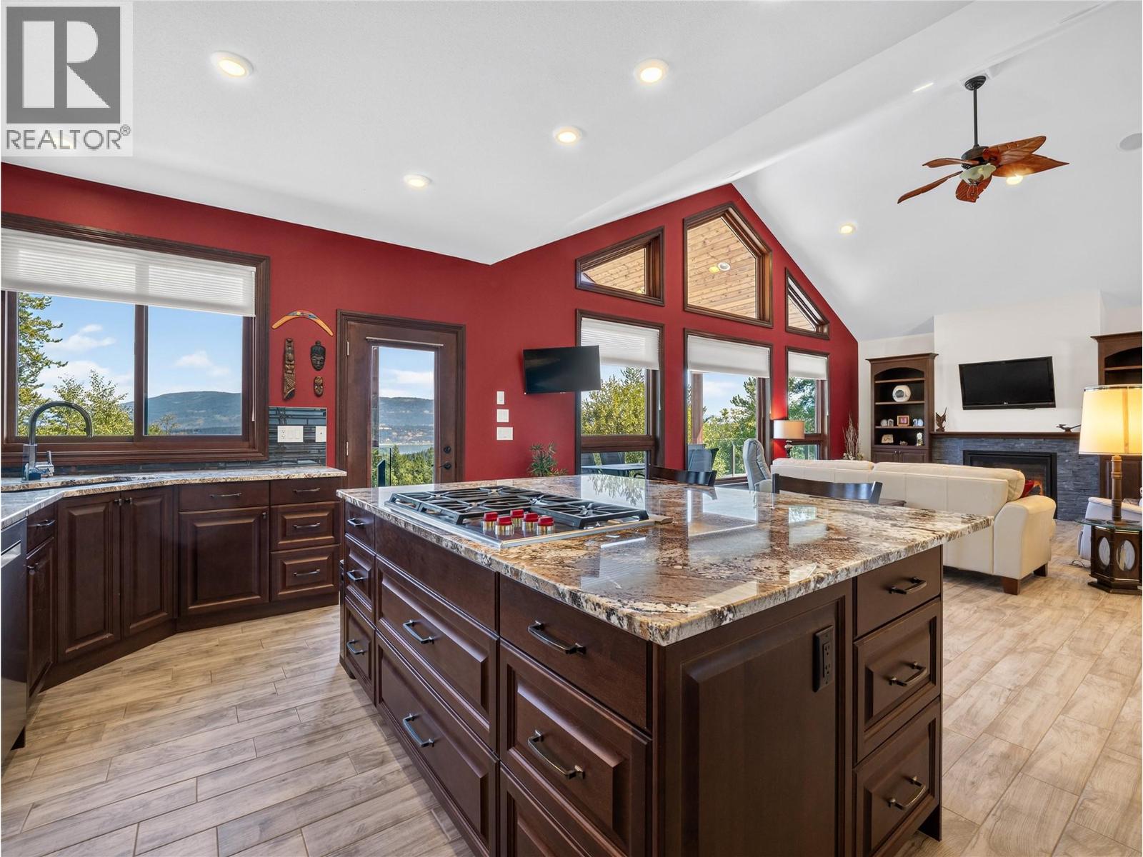4780 56 Street Nw, Salmon Arm, British Columbia  V1E 0B1 - Photo 17 - 10396858