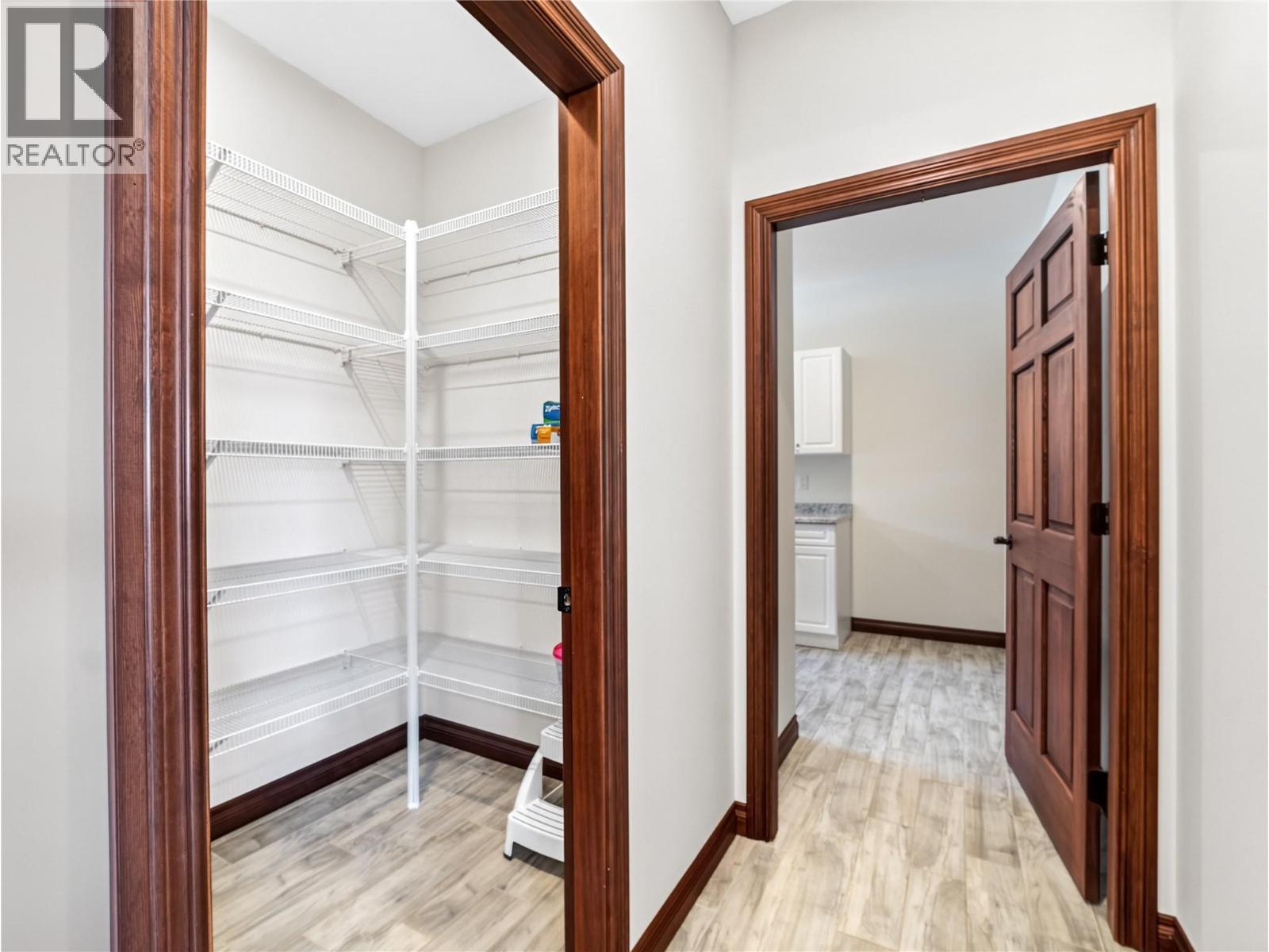 4780 56 Street Nw, Salmon Arm, British Columbia  V1E 0B1 - Photo 40 - 10396858