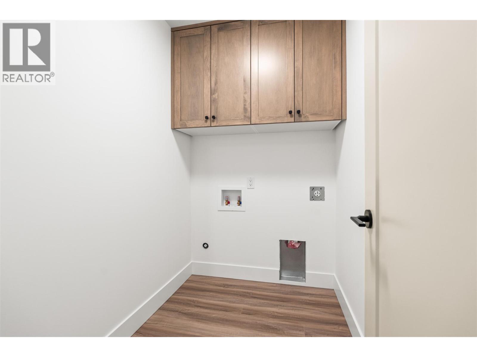 7005 Manning Place, Vernon, British Columbia  V1B 0B6 - Photo 23 - 10396995