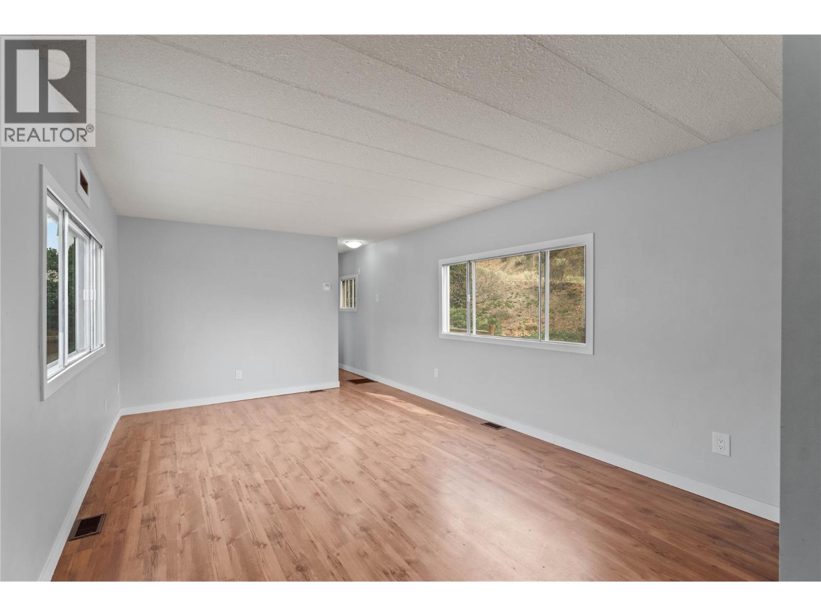 1440 Ord Road Unit# 31, Kamloops, British Columbia  V2B 8P9 - Photo 8 - 10396835