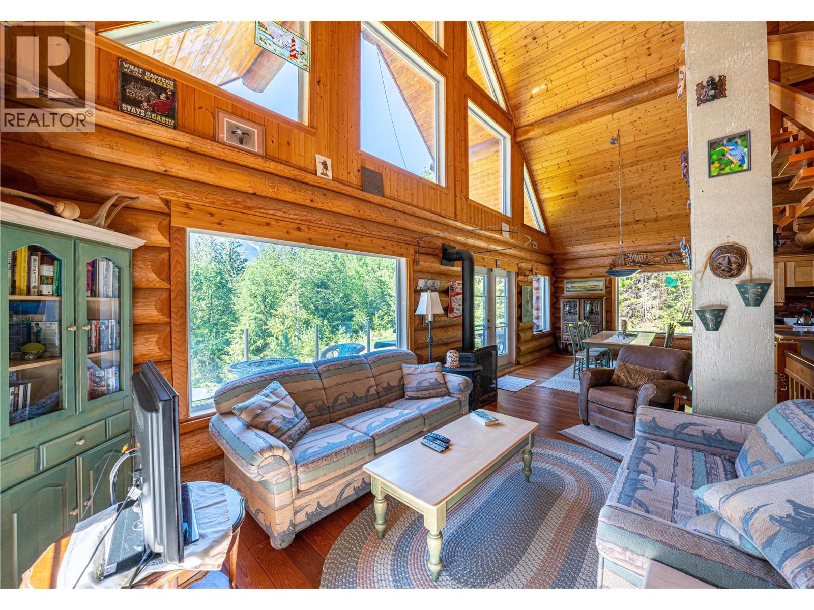 327 Salmon Creek Road, Beaton, British Columbia  V0G 1R2 - Photo 11 - 10397016