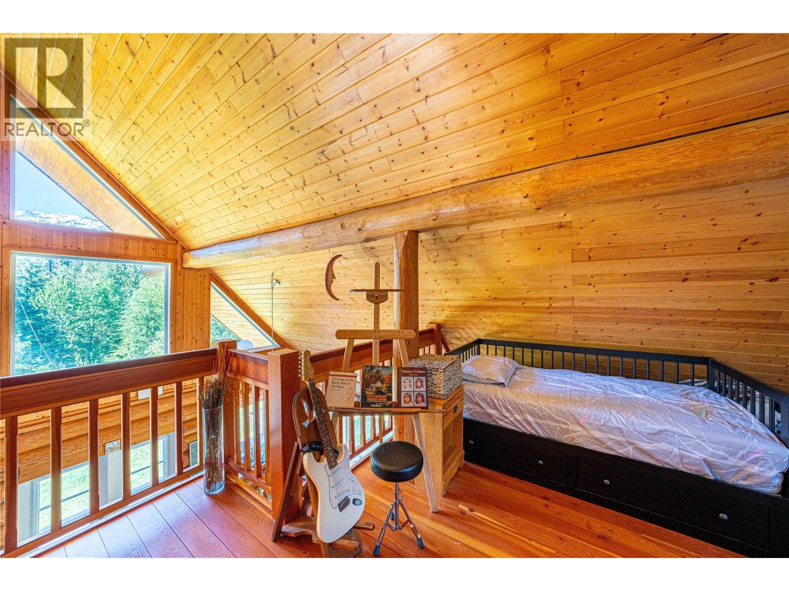 327 Salmon Creek Road, Beaton, British Columbia  V0G 1R2 - Photo 13 - 10397016