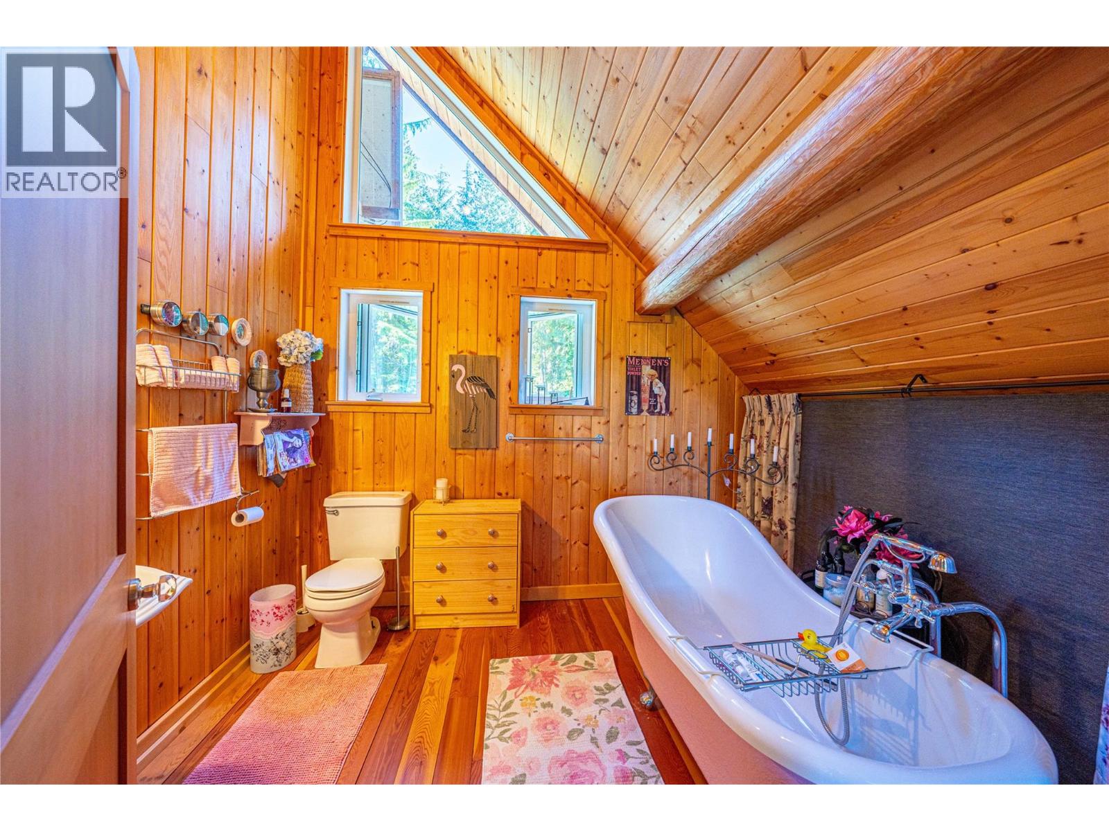 327 Salmon Creek Road, Beaton, British Columbia  V0G 1R2 - Photo 15 - 10397016
