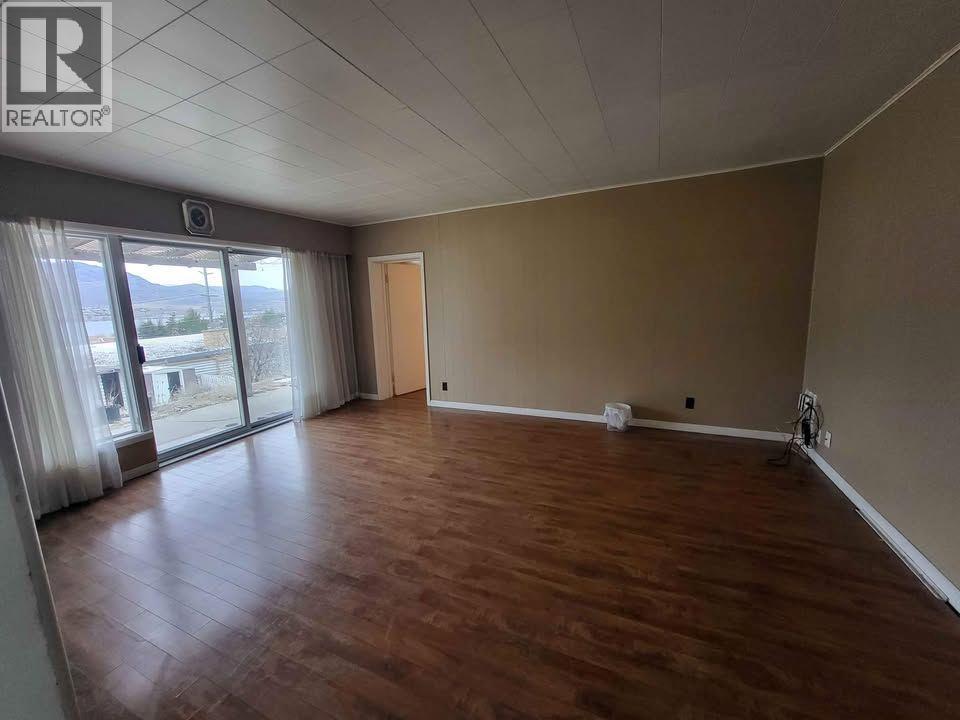 6205 97th Street, Osoyoos, British Columbia  V0H 1V4 - Photo 3 - 10397048