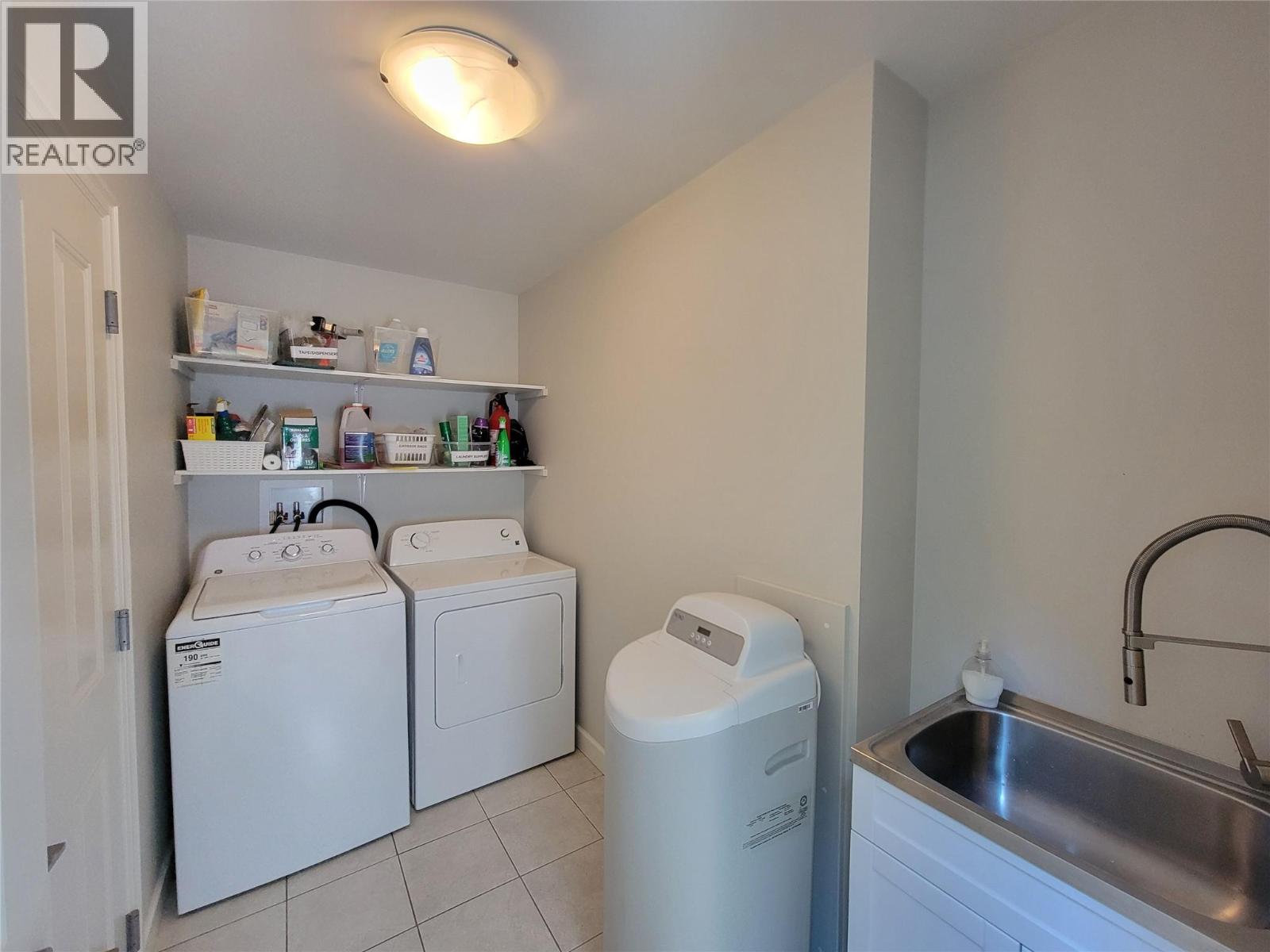 208 K-View Crescent, Keremeos, British Columbia  V0X 1N2 - Photo 32 - 10397091