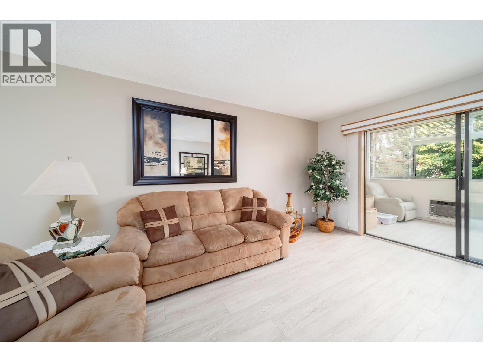 2085 Gordon Drive Unit# 211, Kelowna, British Columbia  V1Y 8S1 - Photo 11 - 10396781
