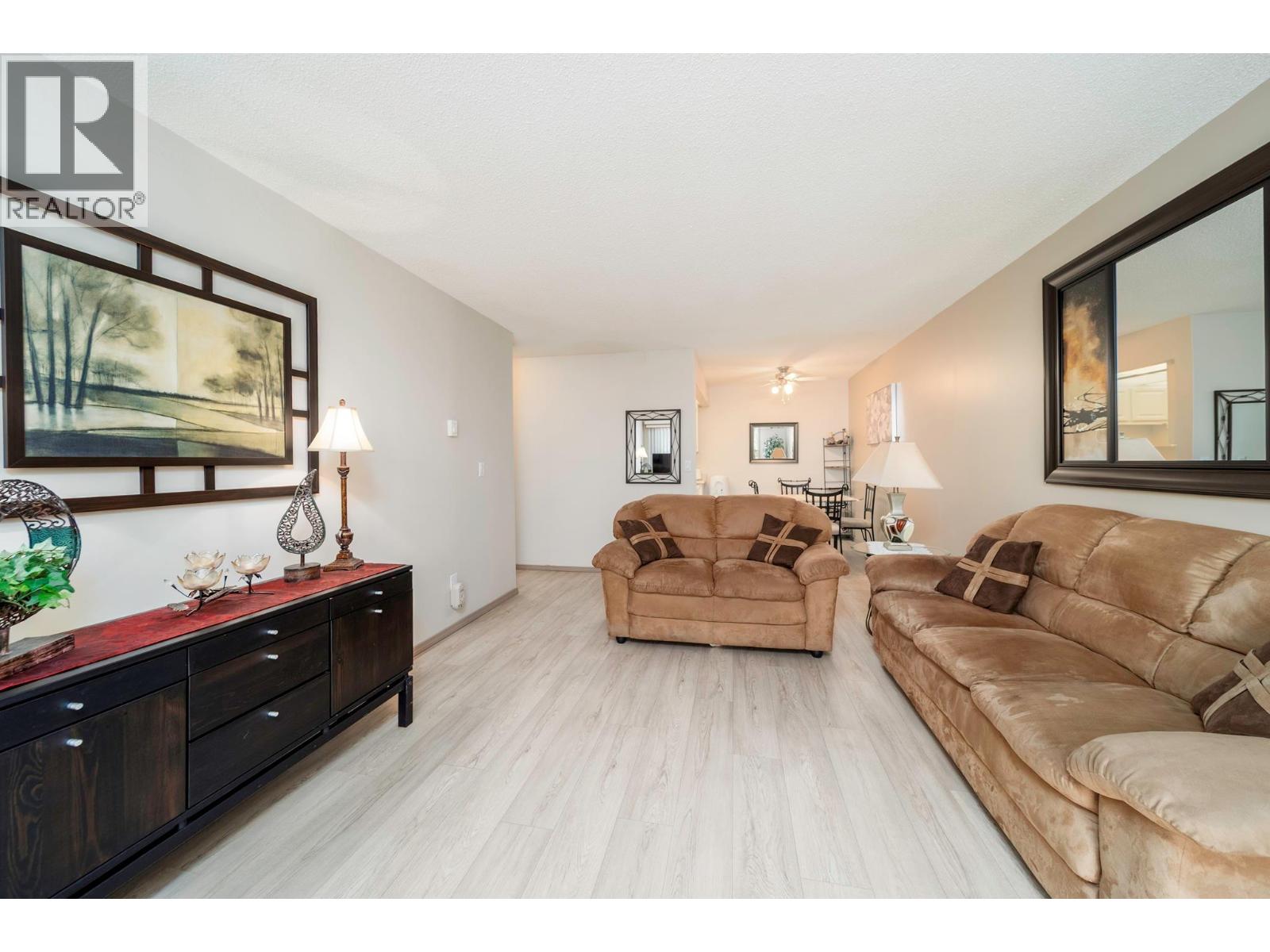 2085 Gordon Drive Unit# 211, Kelowna, British Columbia  V1Y 8S1 - Photo 6 - 10396781