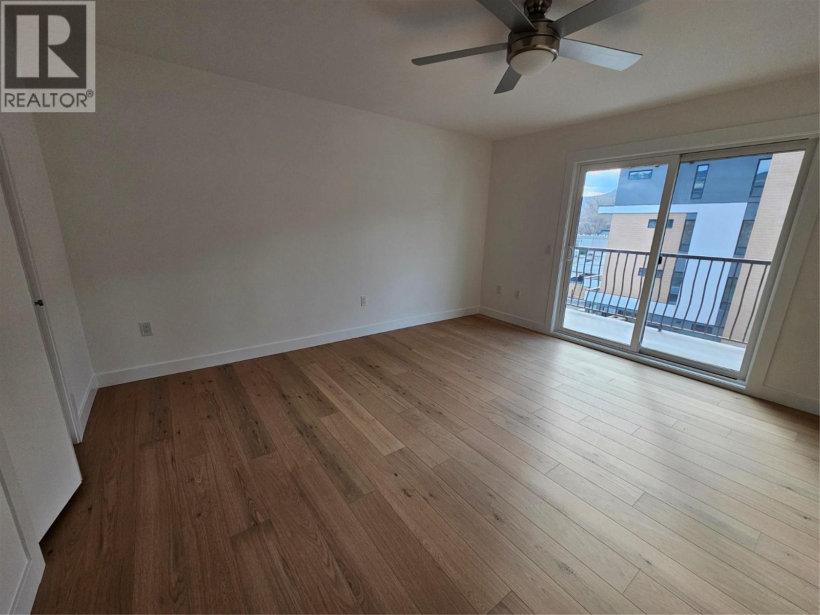 578 Lakeshore Drive Unit# 402, Penticton, British Columbia  V2A 1B9 - Photo 13 - 10397103