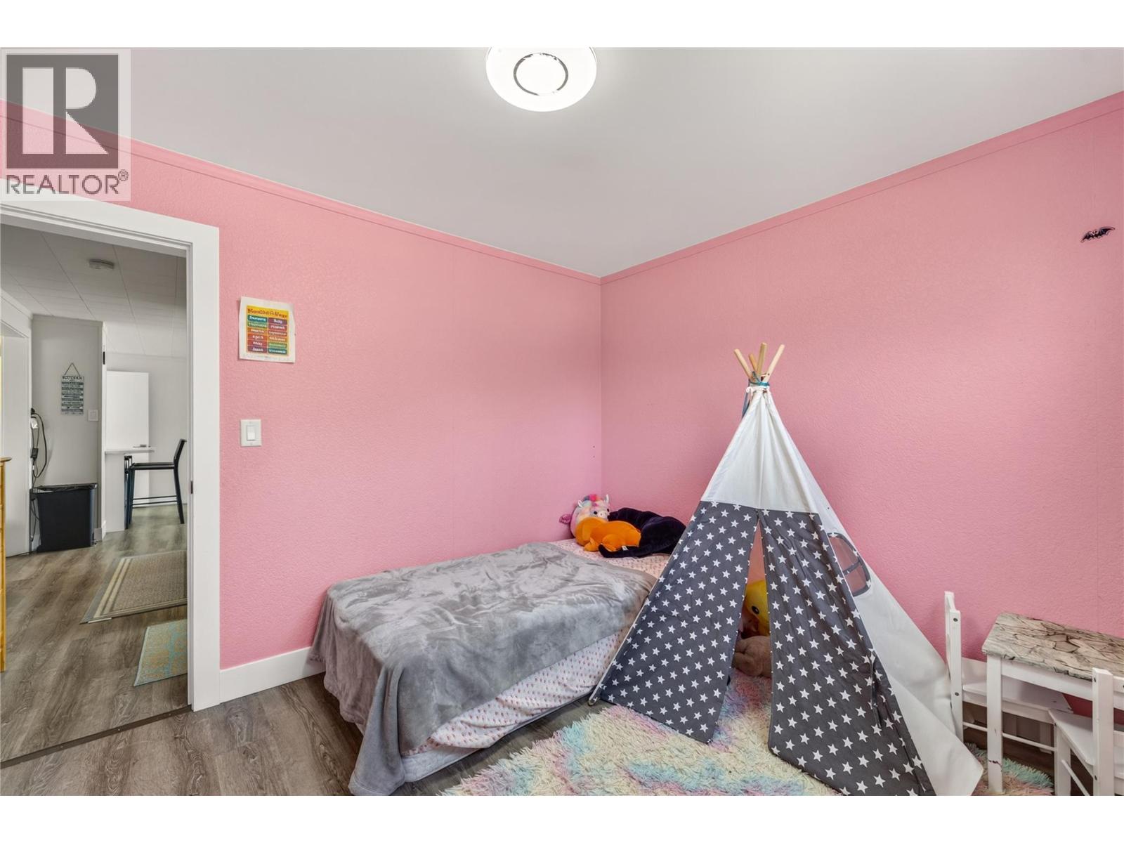 6488 Wolfcub Place Place, Oliver, British Columbia  V0H 1T3 - Photo 13 - 10396917