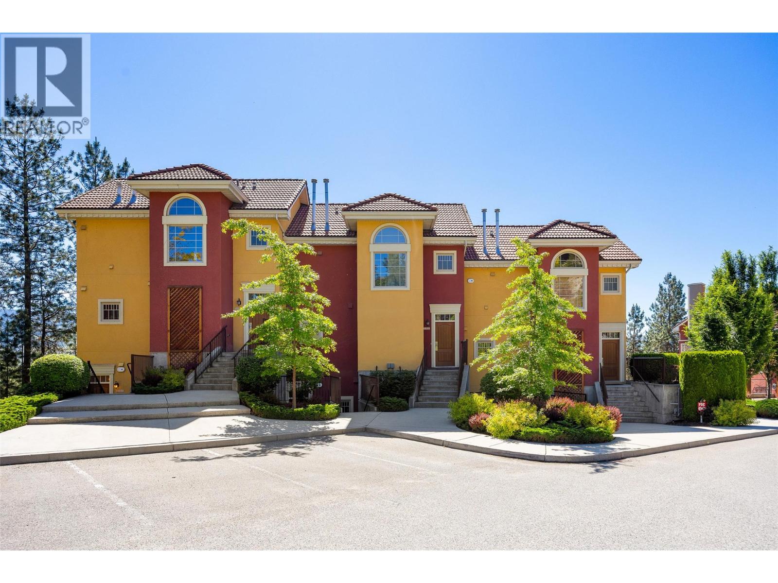 1795 Country Club Drive Unit# 204, Kelowna, British Columbia  V1V 2V9 - Photo 1 - 10379507