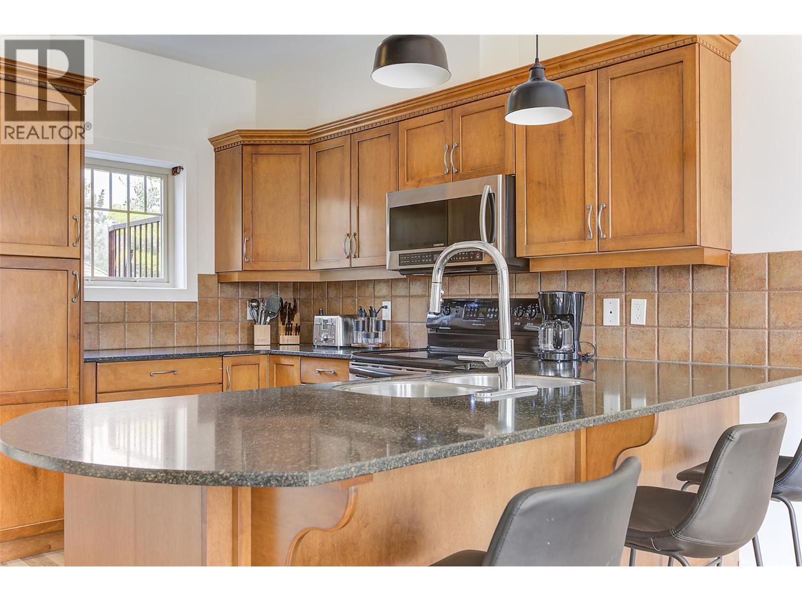 1795 Country Club Drive Unit# 204, Kelowna, British Columbia  V1V 2V9 - Photo 10 - 10379507