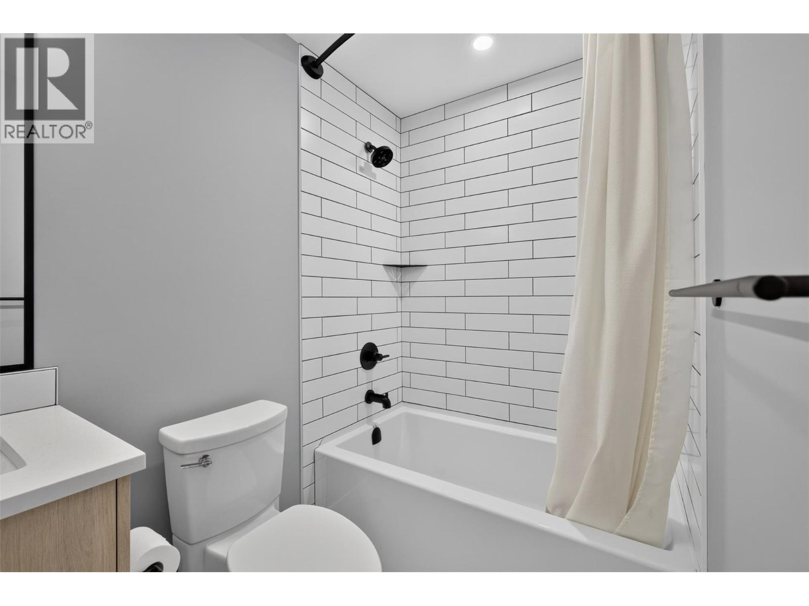 537 Hawes Court, Kelowna, British Columbia  V1W 5C5 - Photo 44 - 10395962