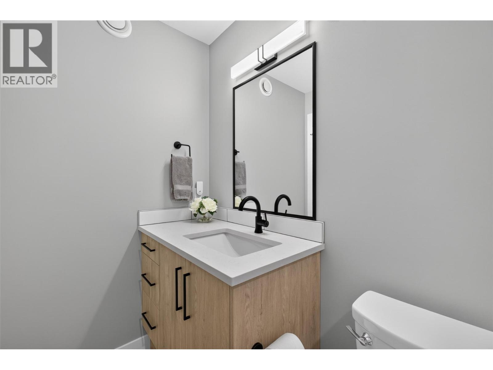 537 Hawes Court, Kelowna, British Columbia  V1W 5C5 - Photo 45 - 10395962