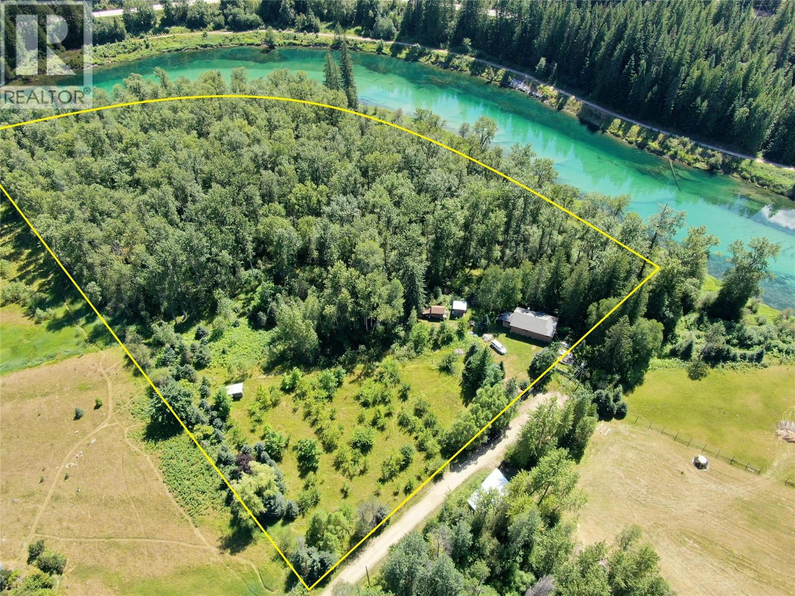 6268 Picard Road, Appledale, British Columbia  V0G 2J0 - Photo 1 - 10397027