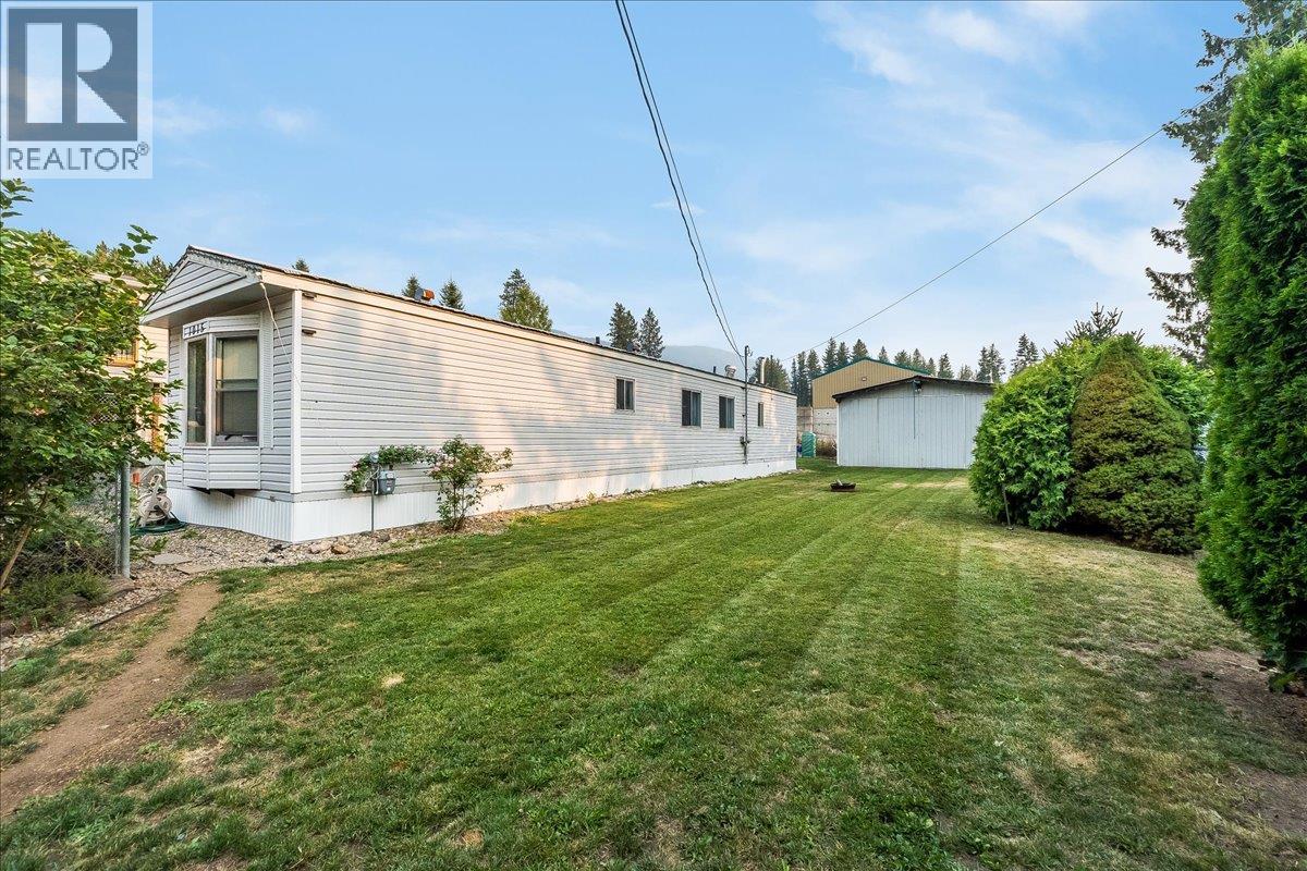 1015 Garden Road, South Slocan, British Columbia  V0G 2G1 - Photo 6 - 10396973