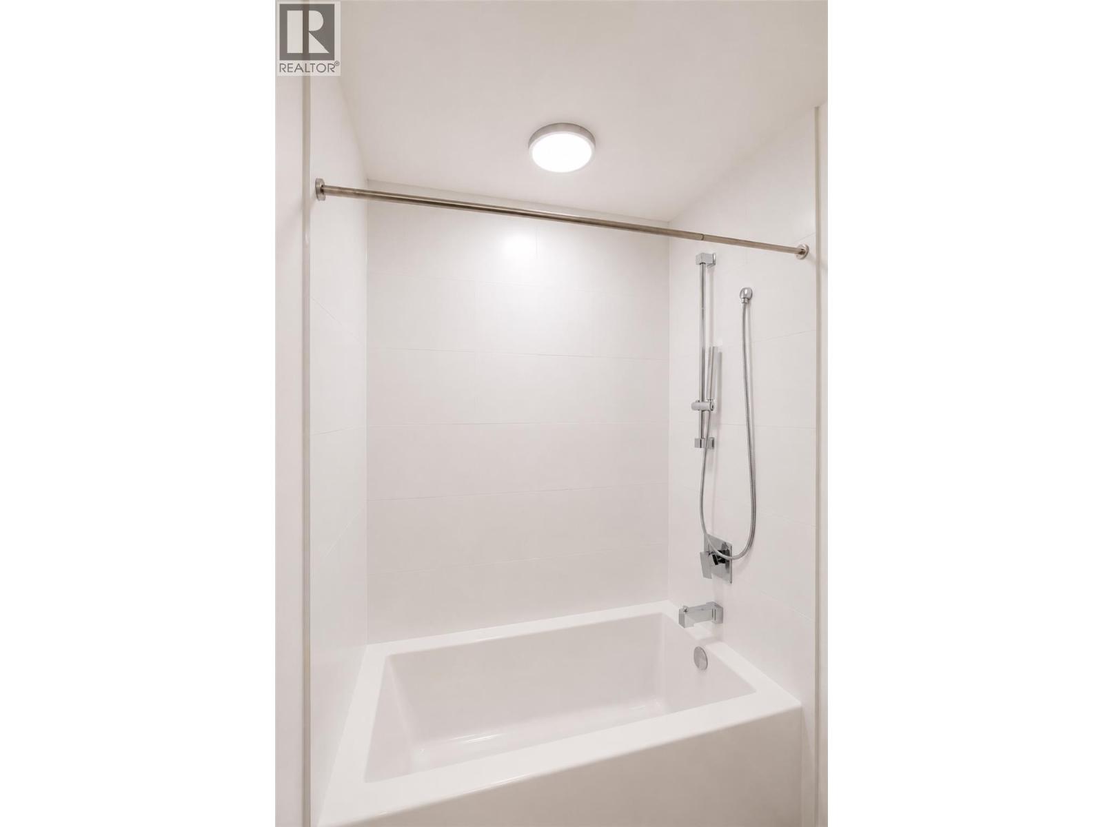 1380 Pridham Avenue Unit# 409, Kelowna, British Columbia  V1Y 0P7 - Photo 13 - 10396266