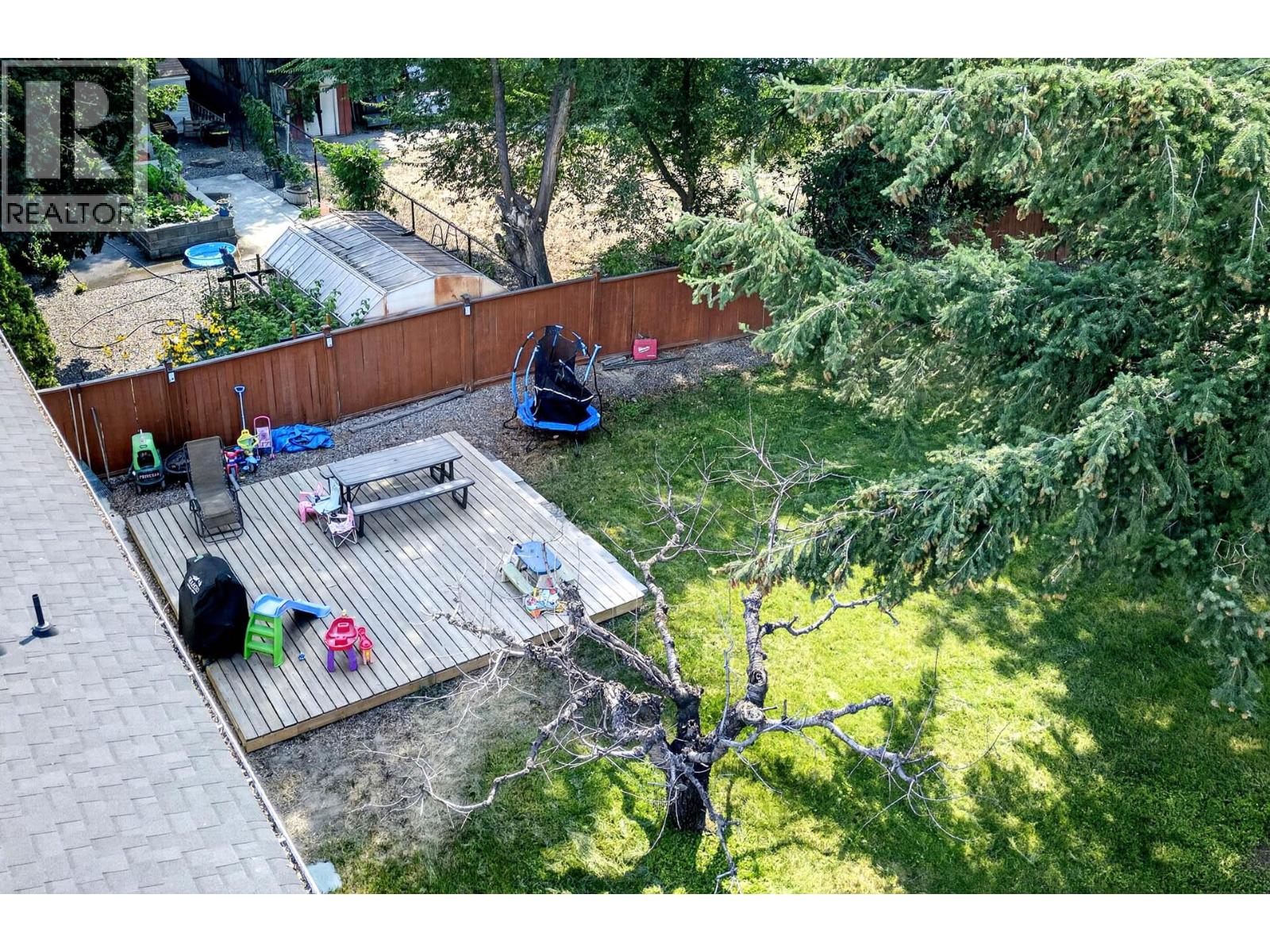 1721 Brunner Avenue, Kamloops, British Columbia  V2B 4K1 - Photo 48 - 10397110