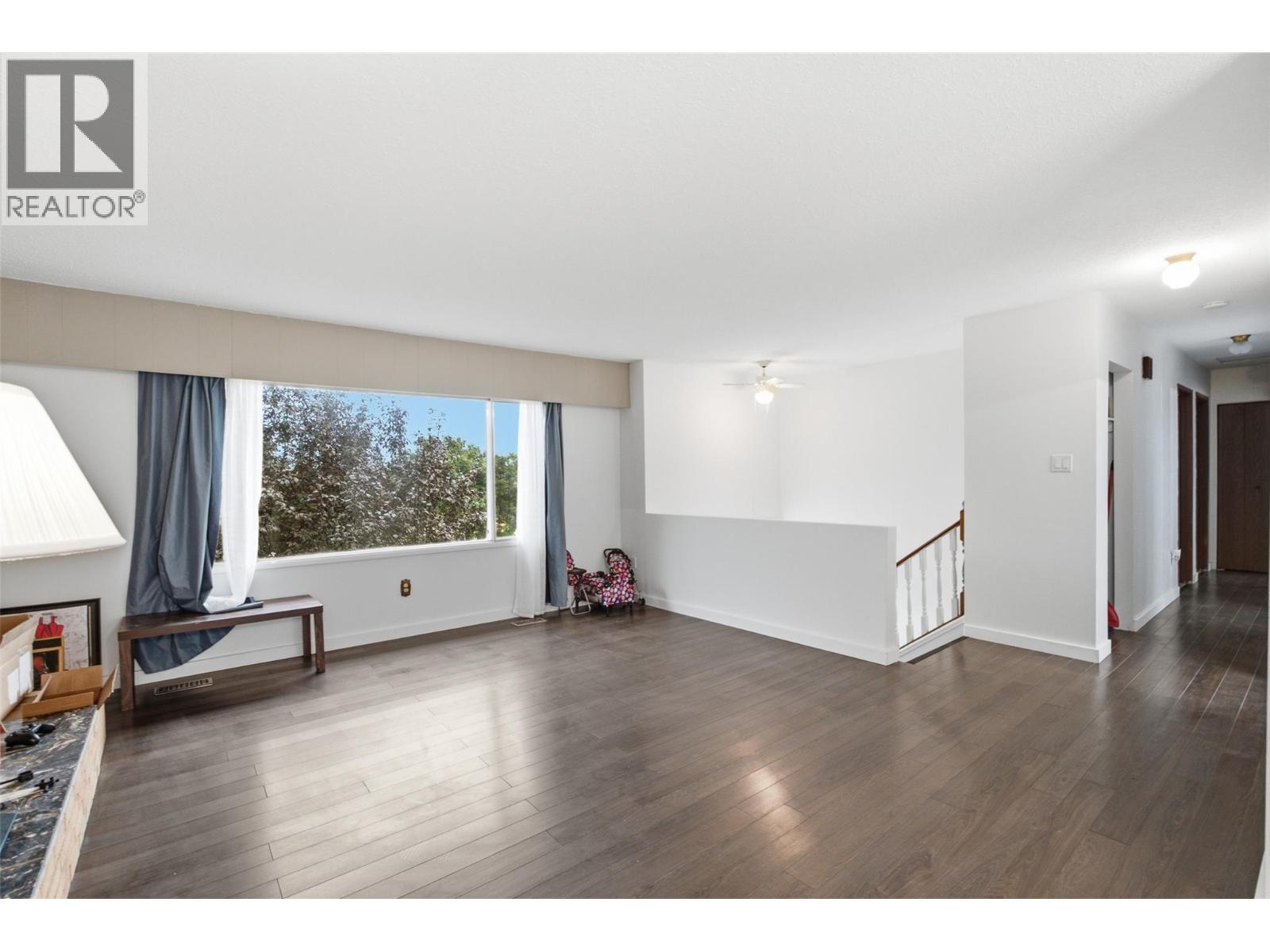 2475 Irvine Avenue, Merritt, British Columbia  V1K 1H4 - Photo 23 - 10397126