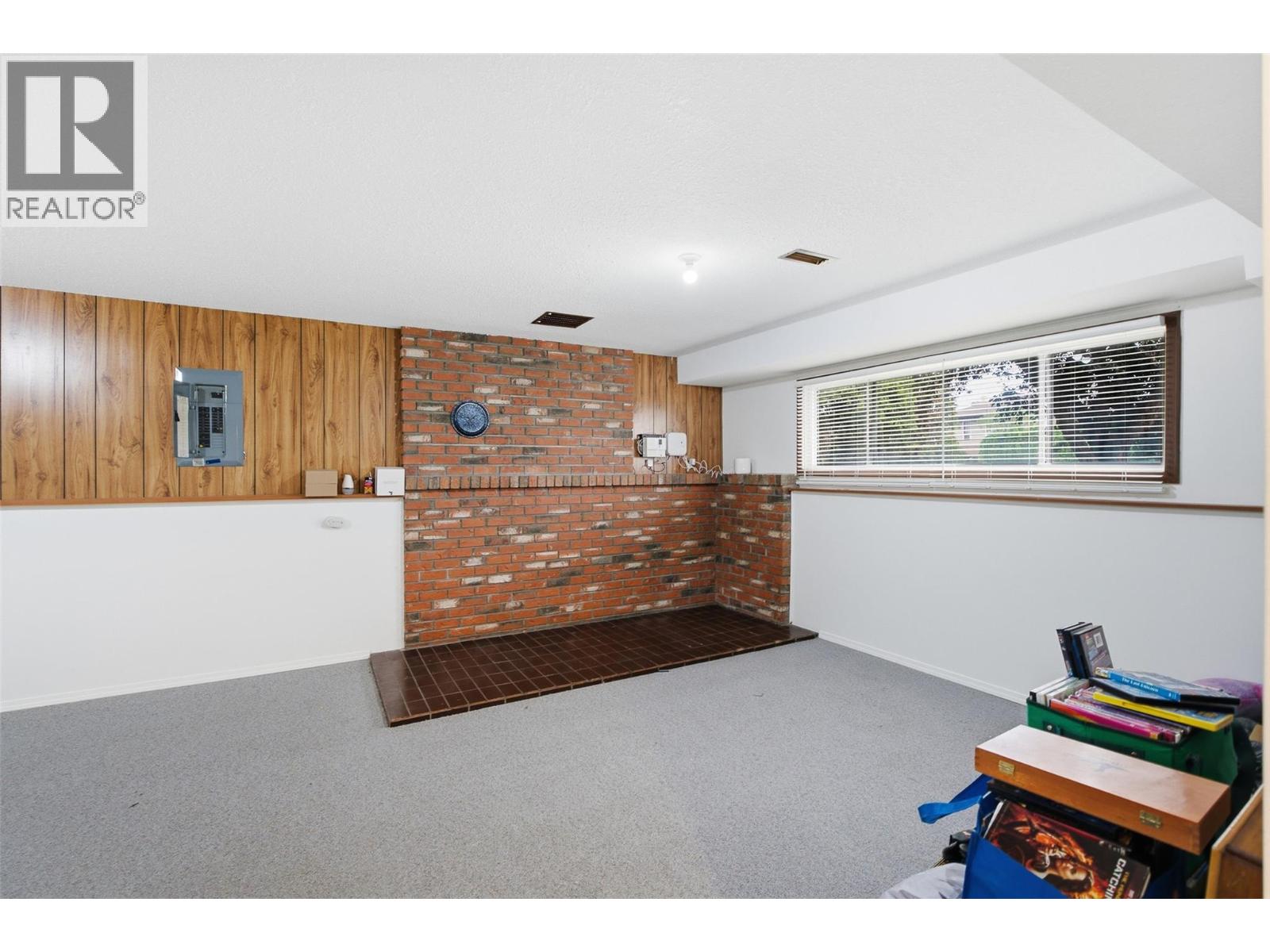 2475 Irvine Avenue, Merritt, British Columbia  V1K 1H4 - Photo 24 - 10397126