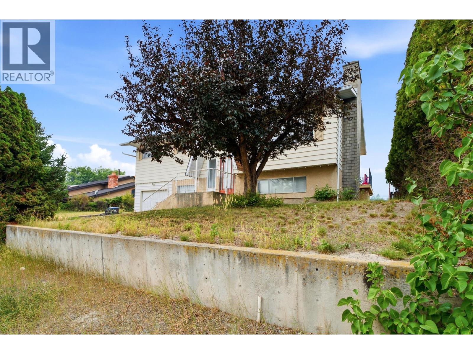 2475 Irvine Avenue, Merritt, British Columbia  V1K 1H4 - Photo 44 - 10397126