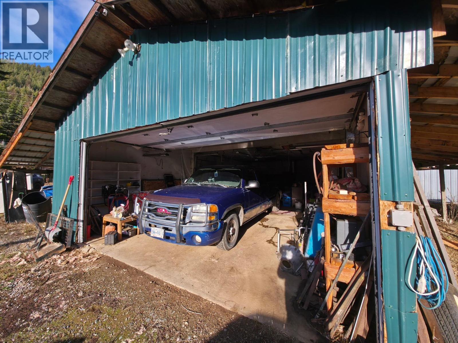 4717 Goat River North Road, Arrow Creek, British Columbia  V0B 1G9 - Photo 19 - 10397131