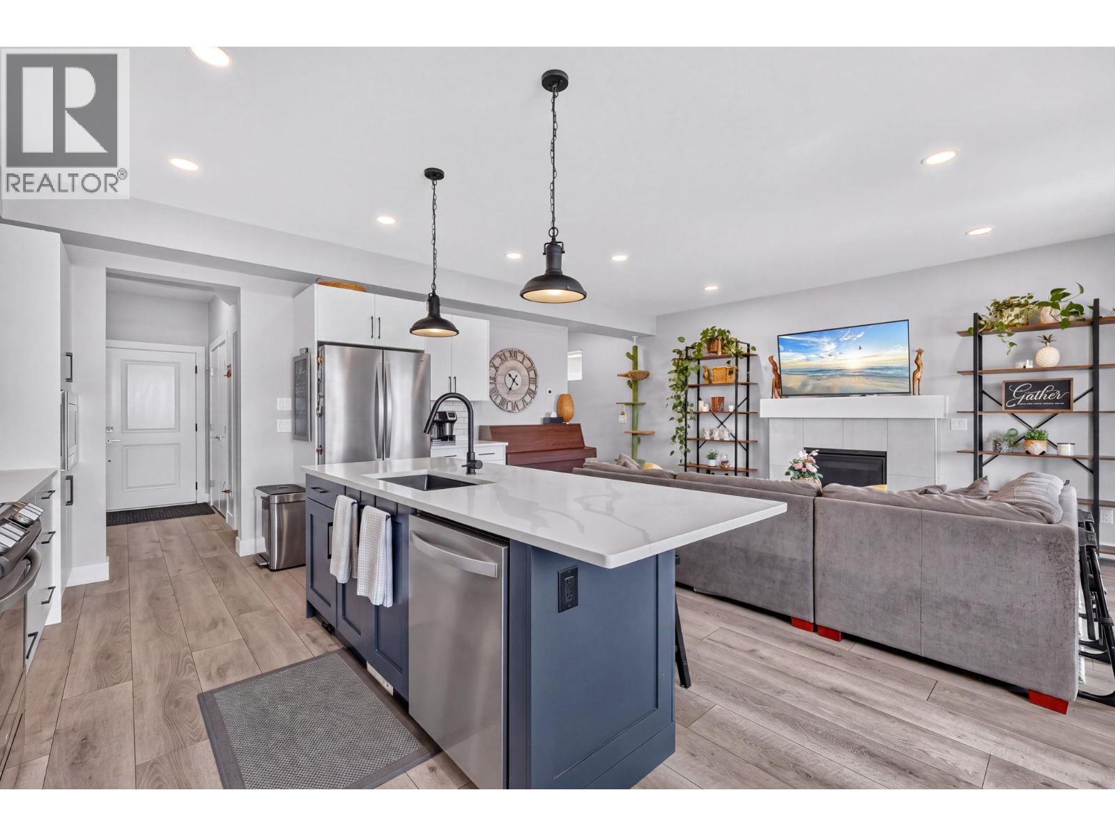 2359 Hawks Boulevard, West Kelowna, British Columbia  V4T 0A7 - Photo 11 - 10397136